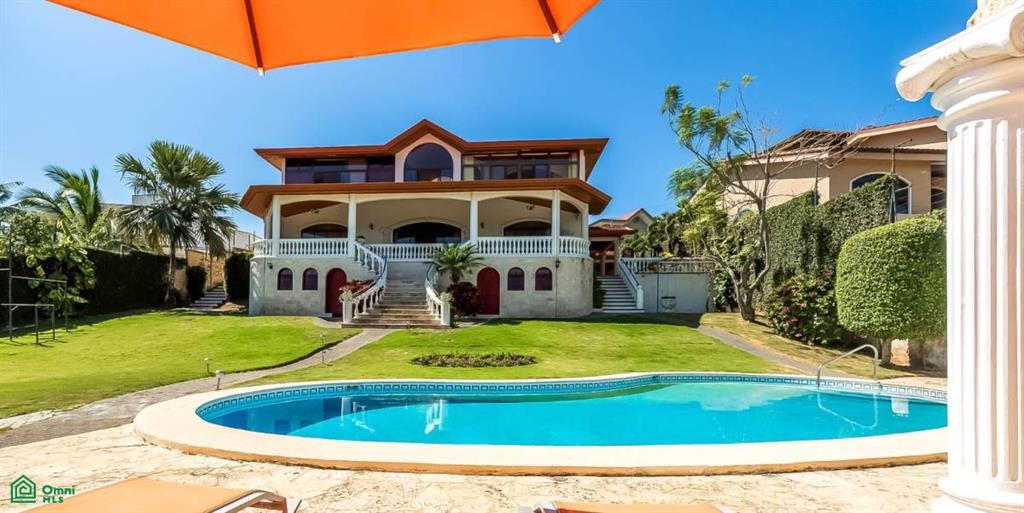 4 bed Single Family Homes For Sale in Escazú, San Jose - 1