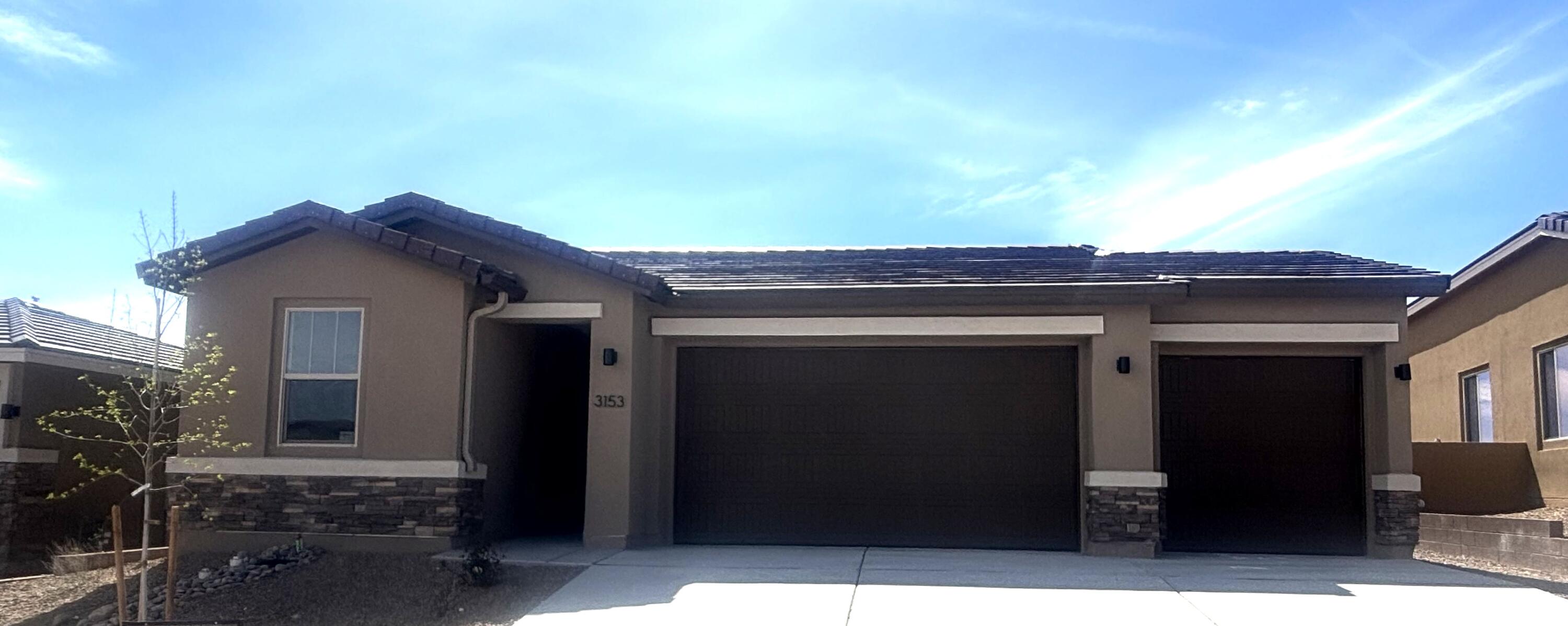 3153 Wolf Tail Loop, Rio Rancho NM 87144