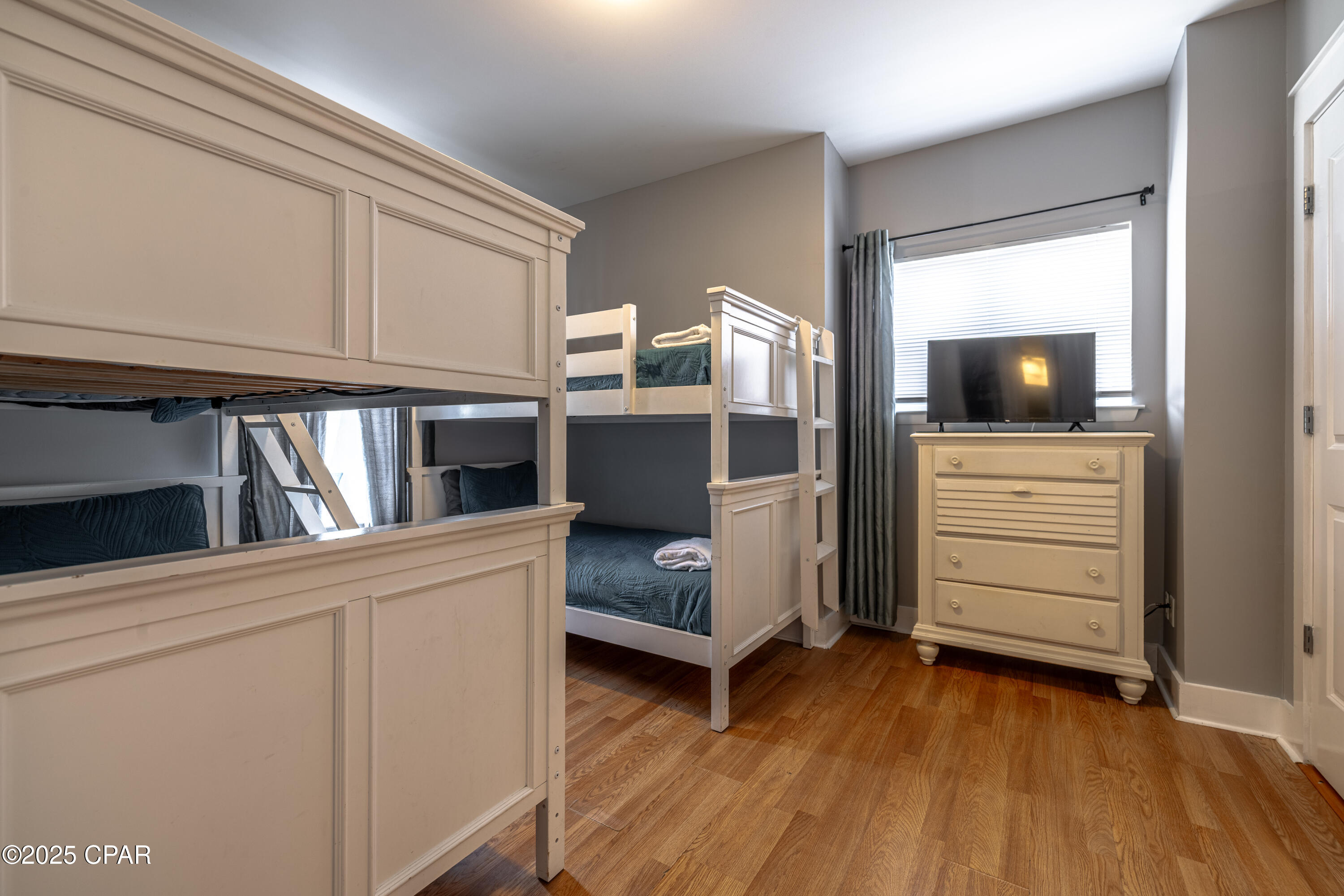 Image 18 For 8410 Thomas Drive 4