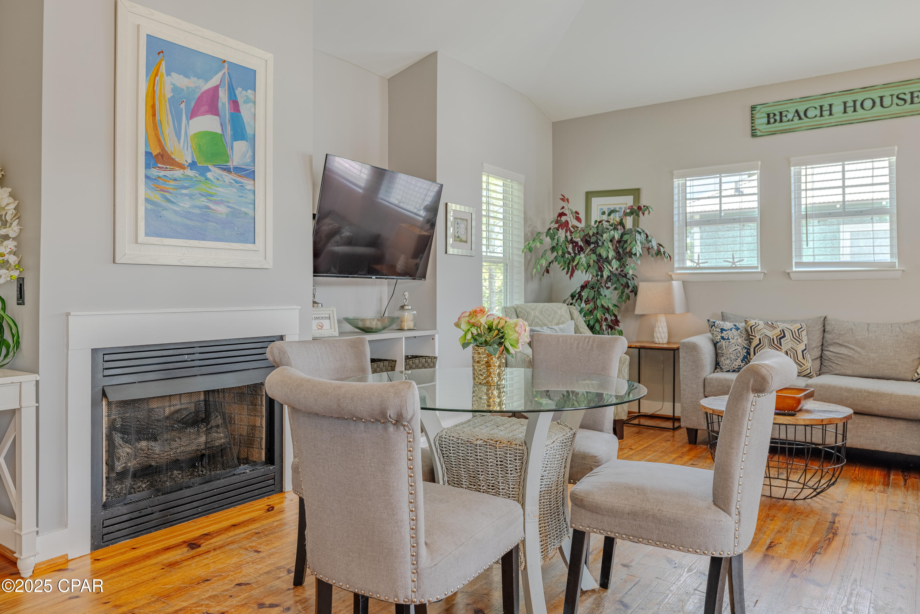 Image 32 For 8410 Thomas Drive 4