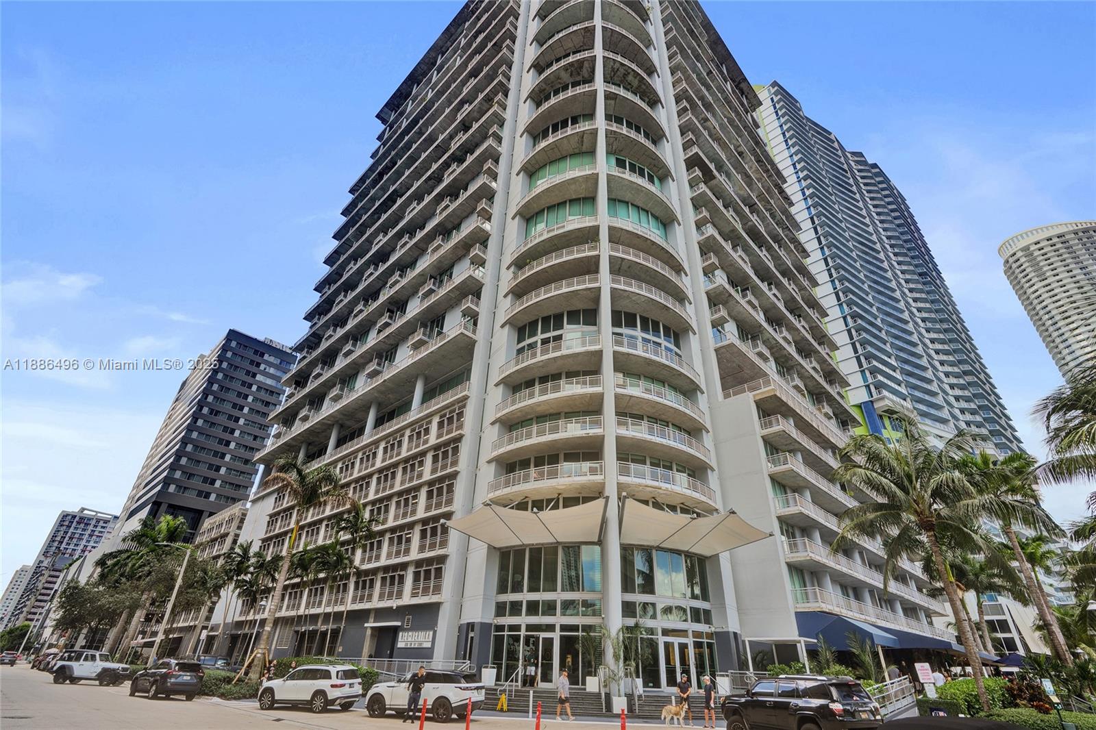 690 SW 1st Ct #1213, Miami FL 33130