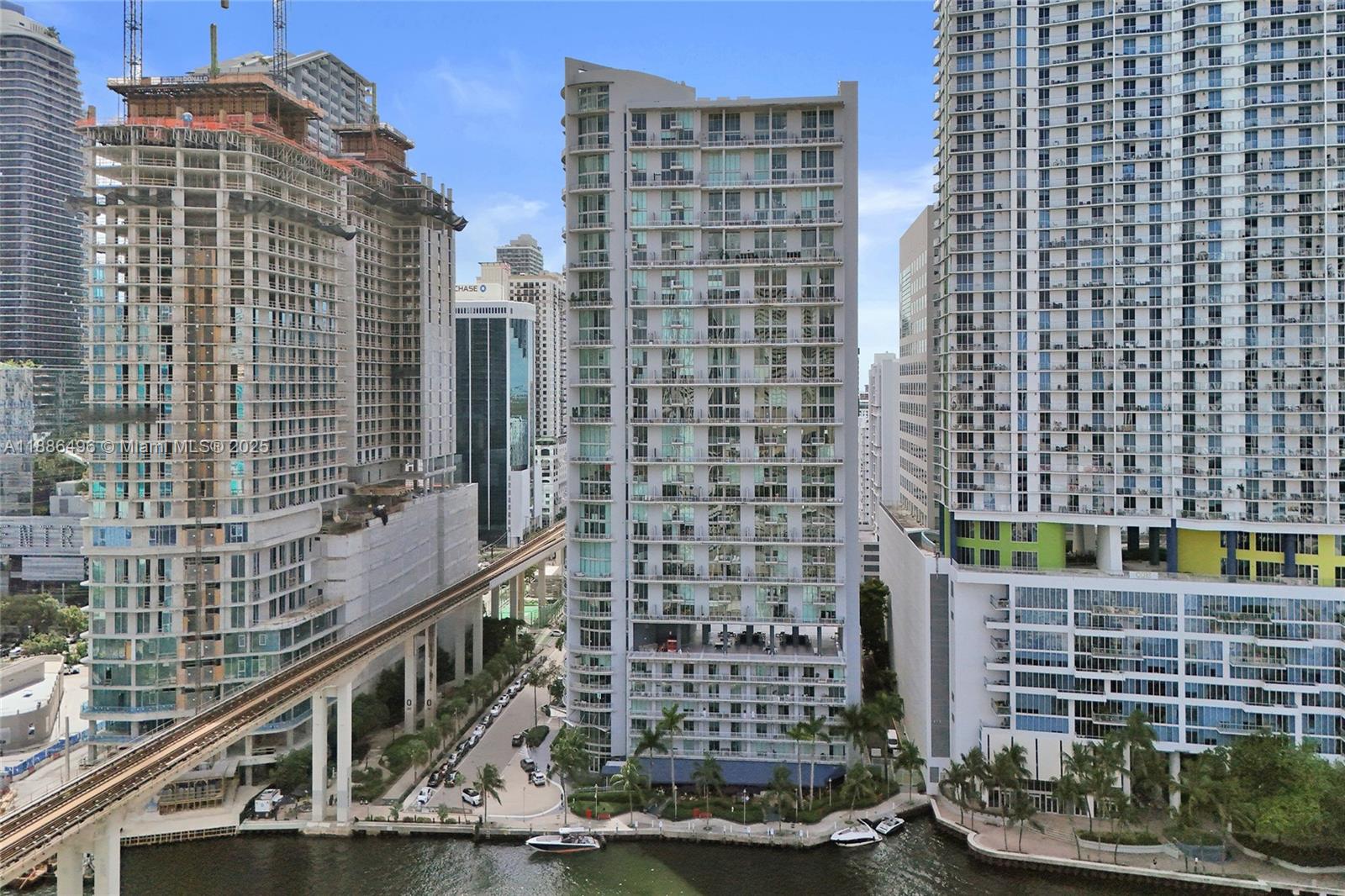 690 SW 1st Ct #1213, Miami FL 33130