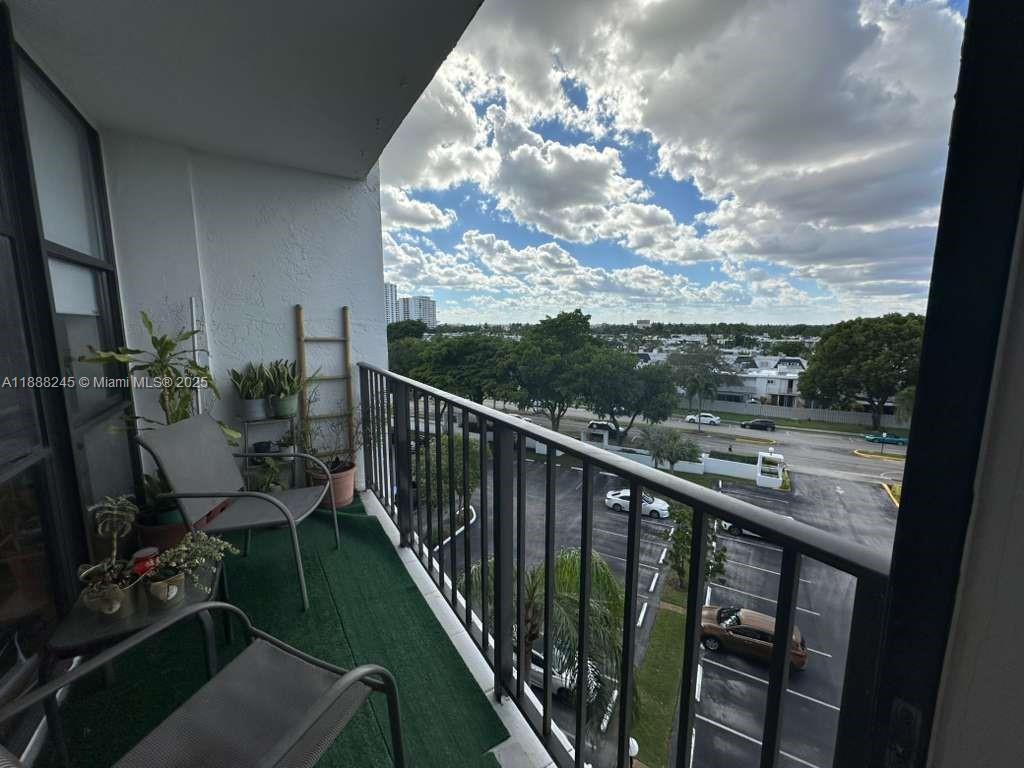 Property photo # 7