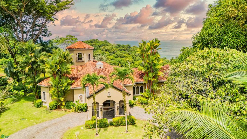 3 bed Single Family Homes For Sale in , Puntarenas - 1