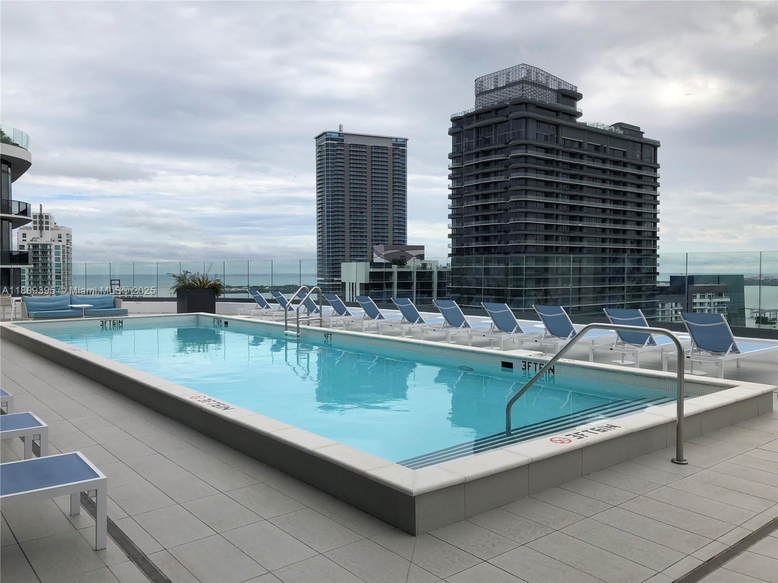 55 SW 9th St #2201, Miami FL 33130