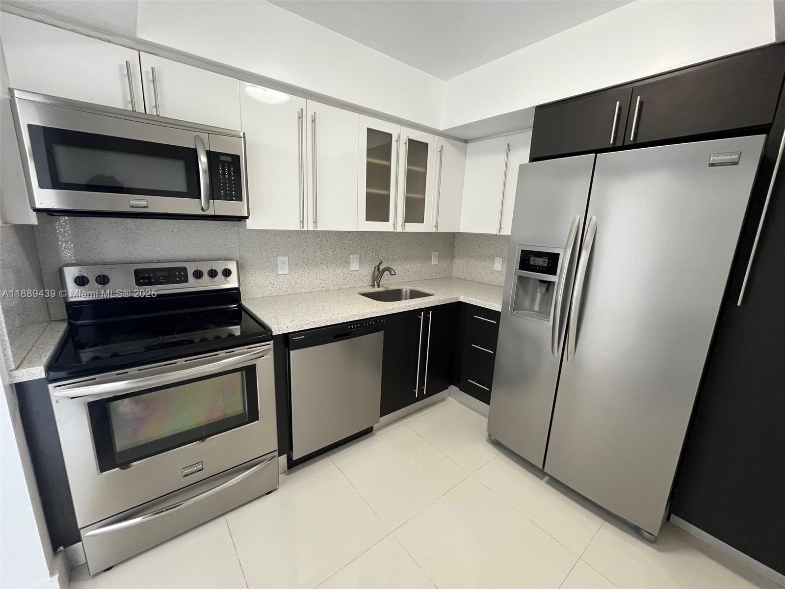 Property photo # 4