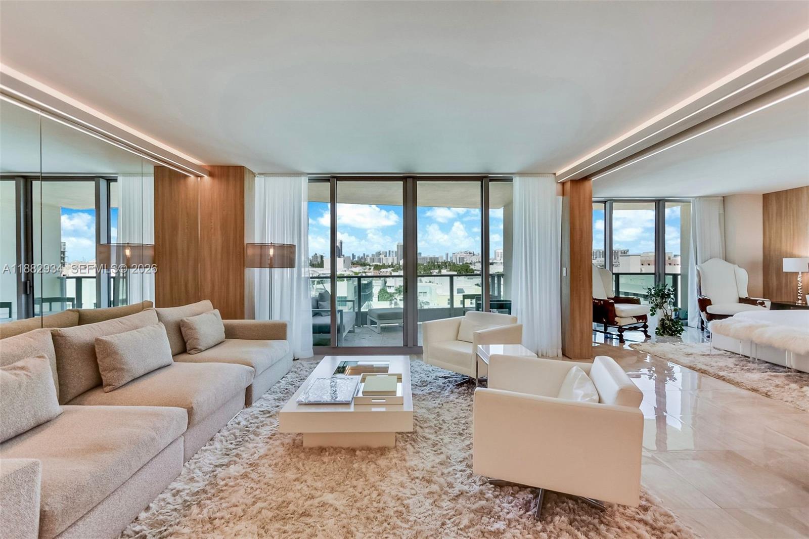 1455 Ocean Dr Unit 811, Miami Beach, Florida 33139