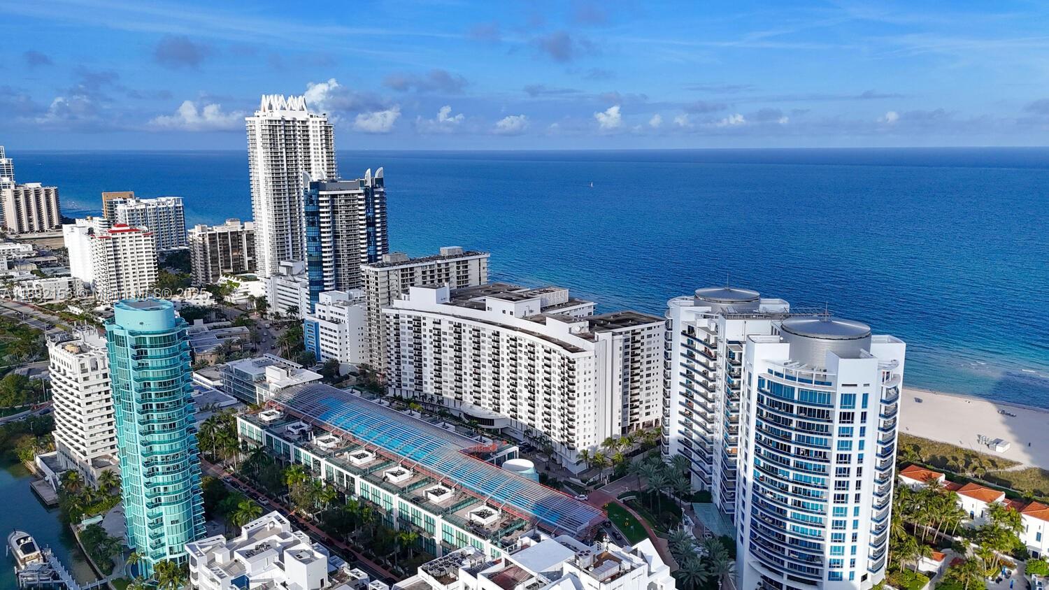 Maison Grande Condo