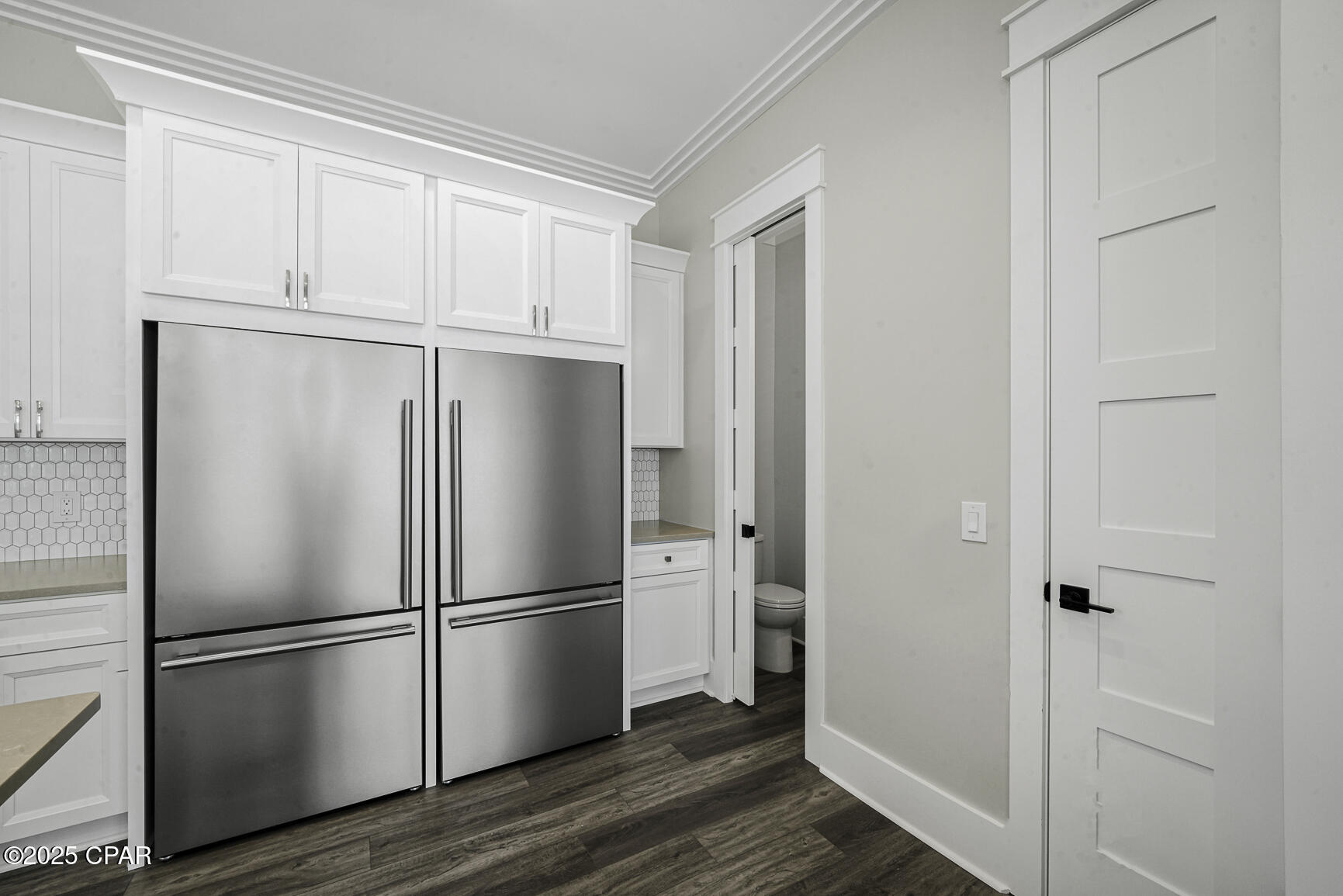 Listing photo id 10 for 295 Watermark Way