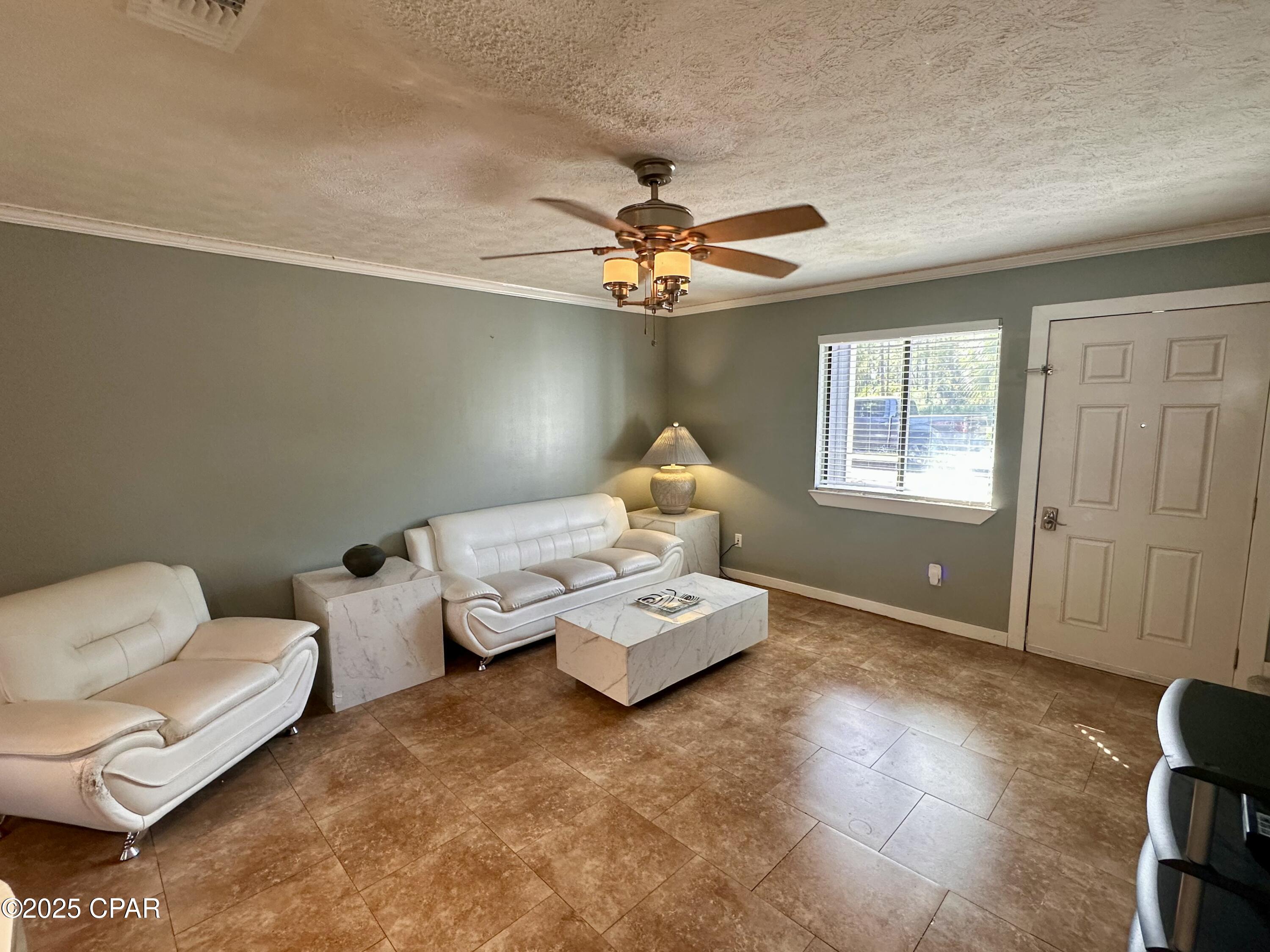 Image 4 For 1008 Wildwood Road