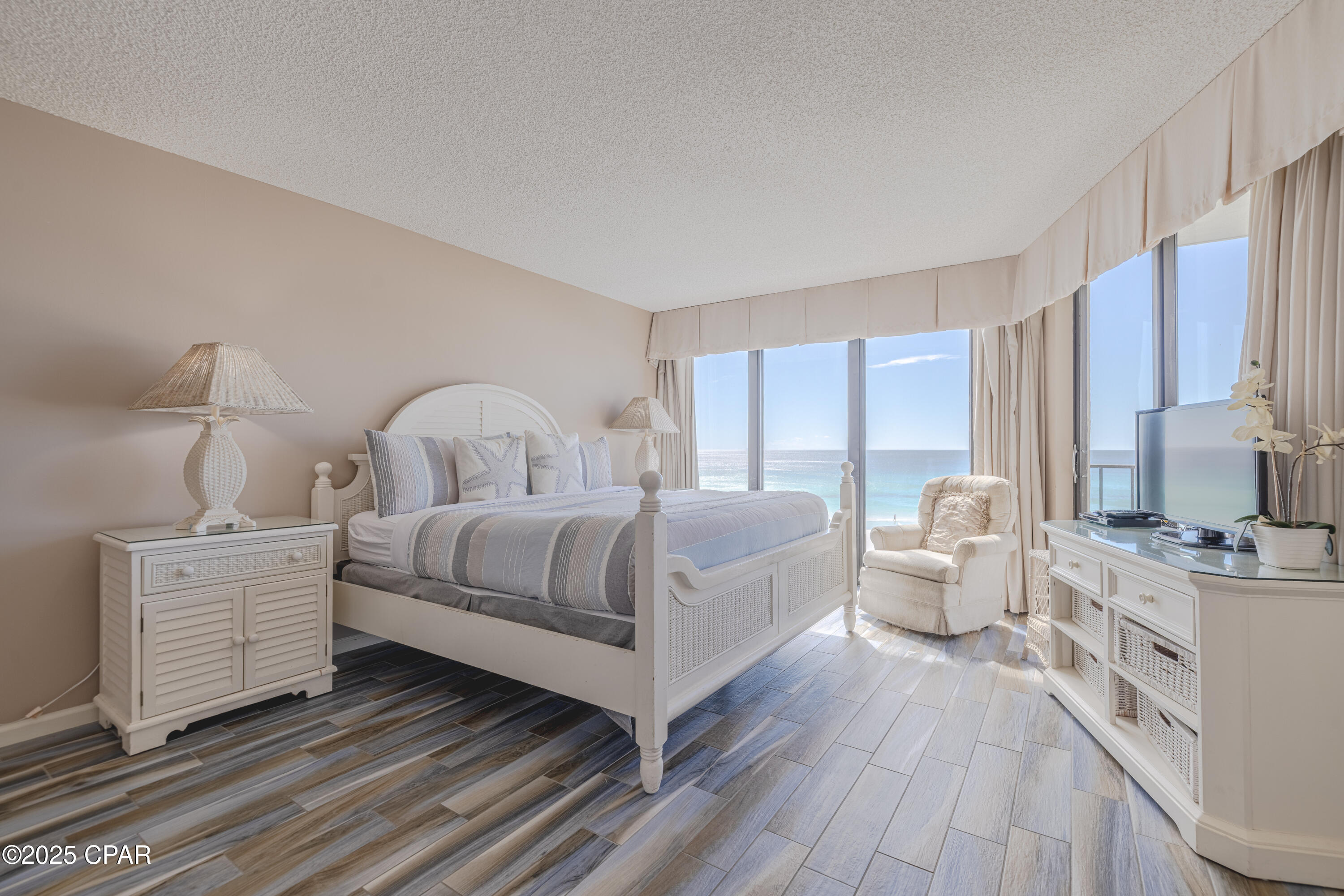 Image 5 For 11347 Front Beach Road 404