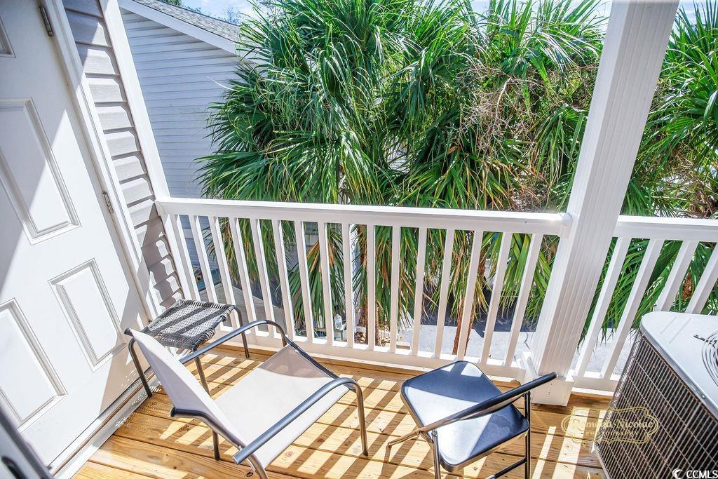 2524751 | Photo 33