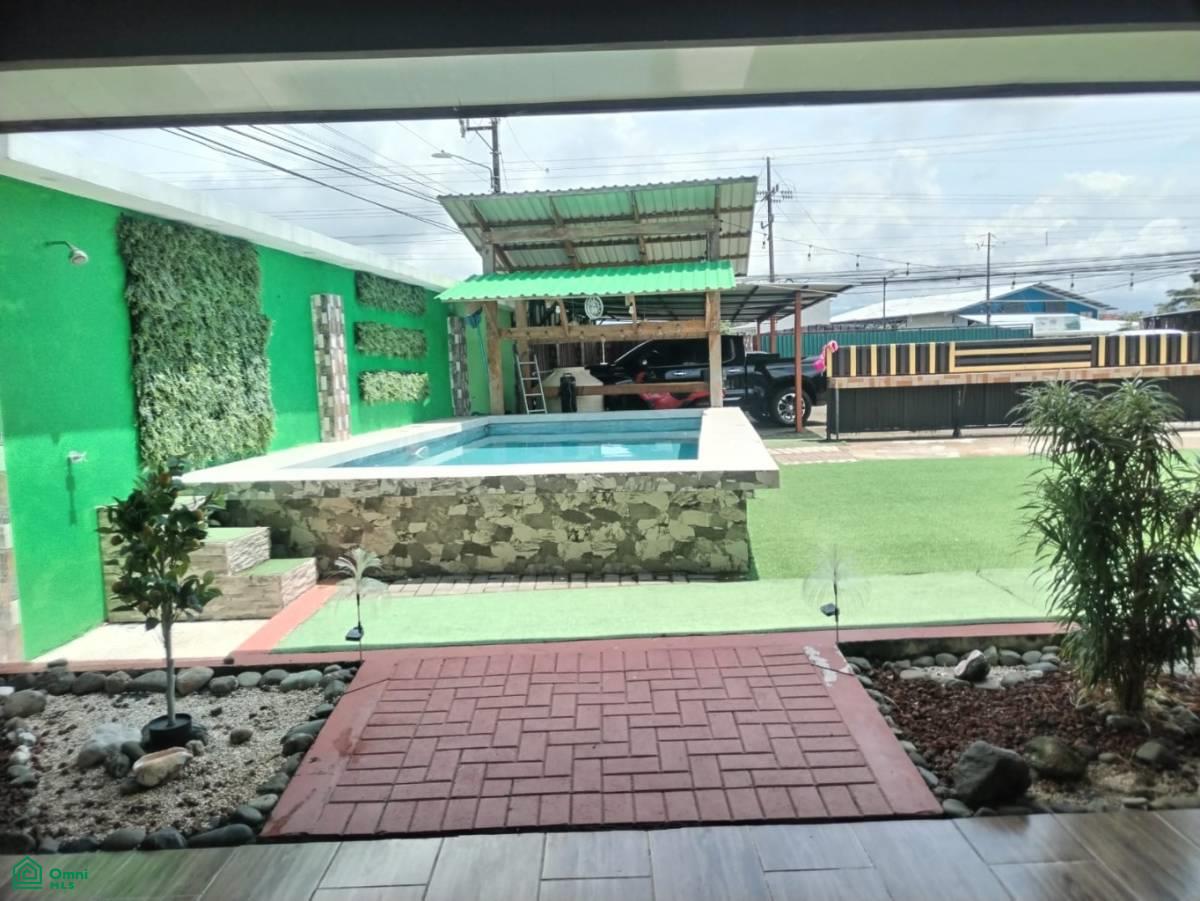 5 bed Commercial For Sale in , Puntarenas - 1