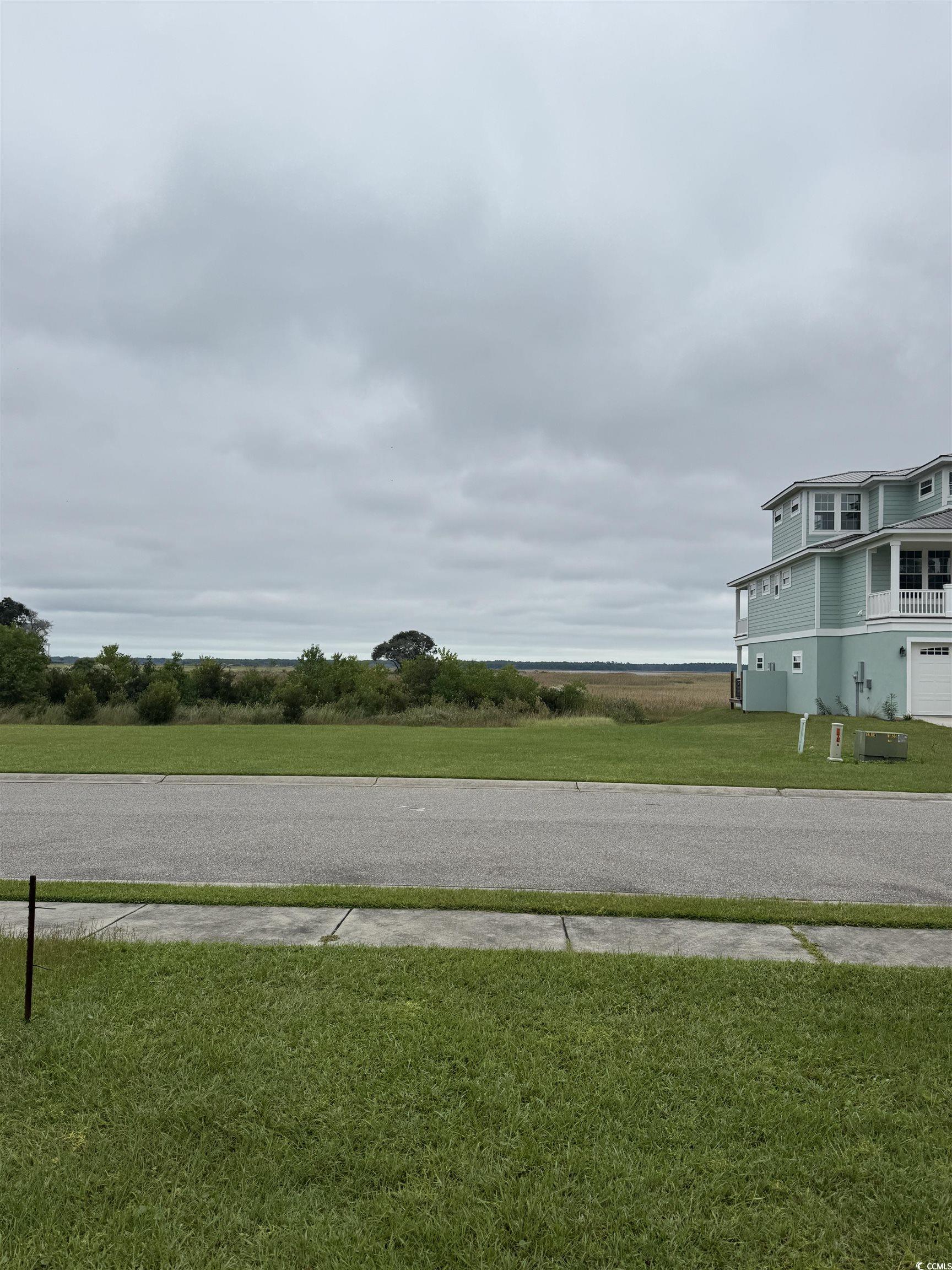 2524921 | Photo 21