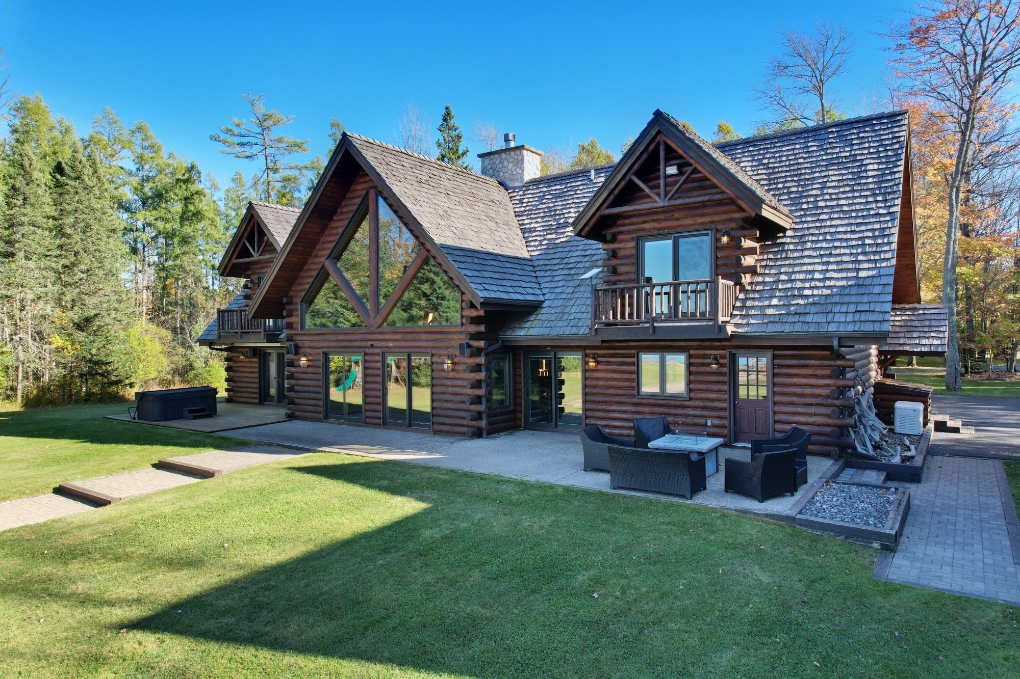 North Twin Lake house picture