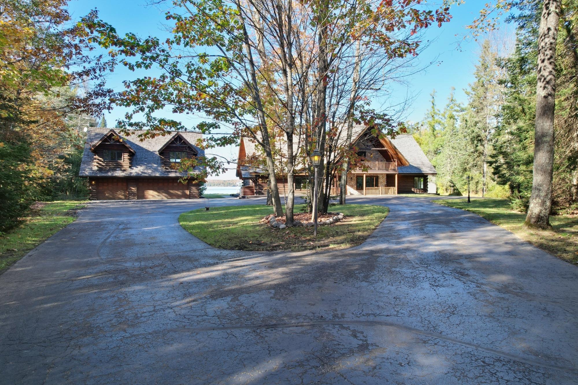 North Twin Lake Property 2952 Kerr Ln Photo 3
