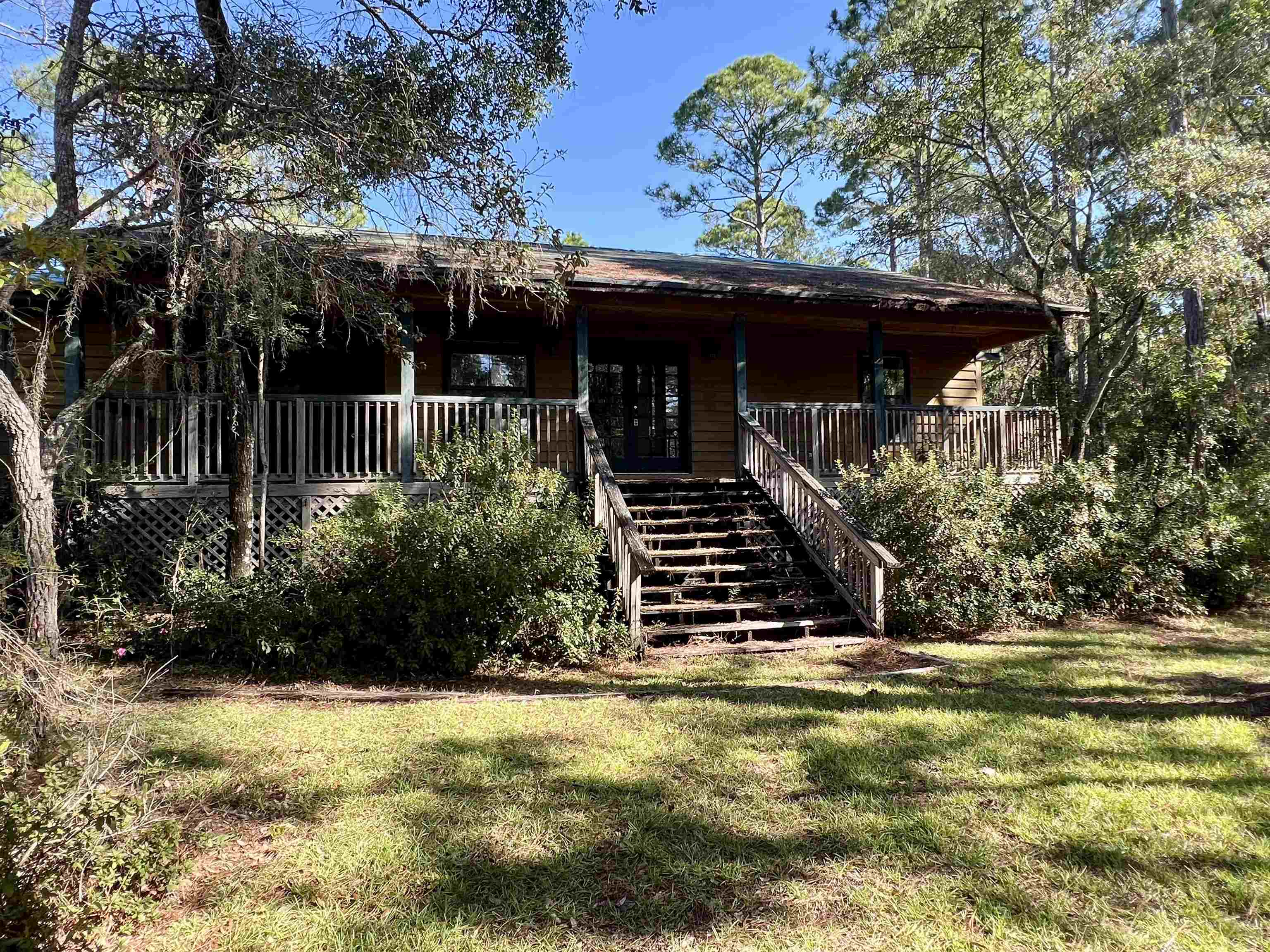 84  Chattahoochee Street , Panacea, FL, 32346