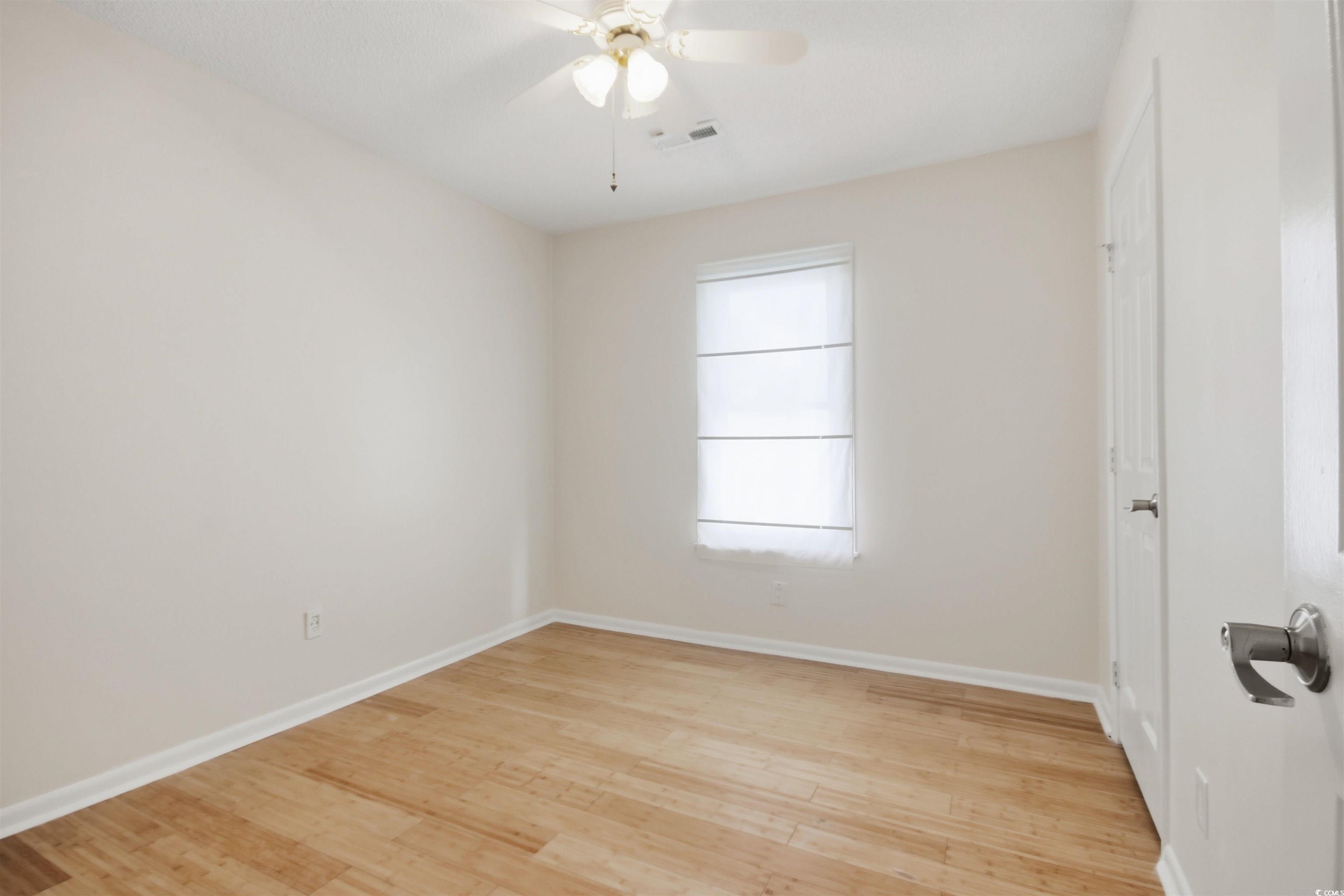 2525042 | Photo 20