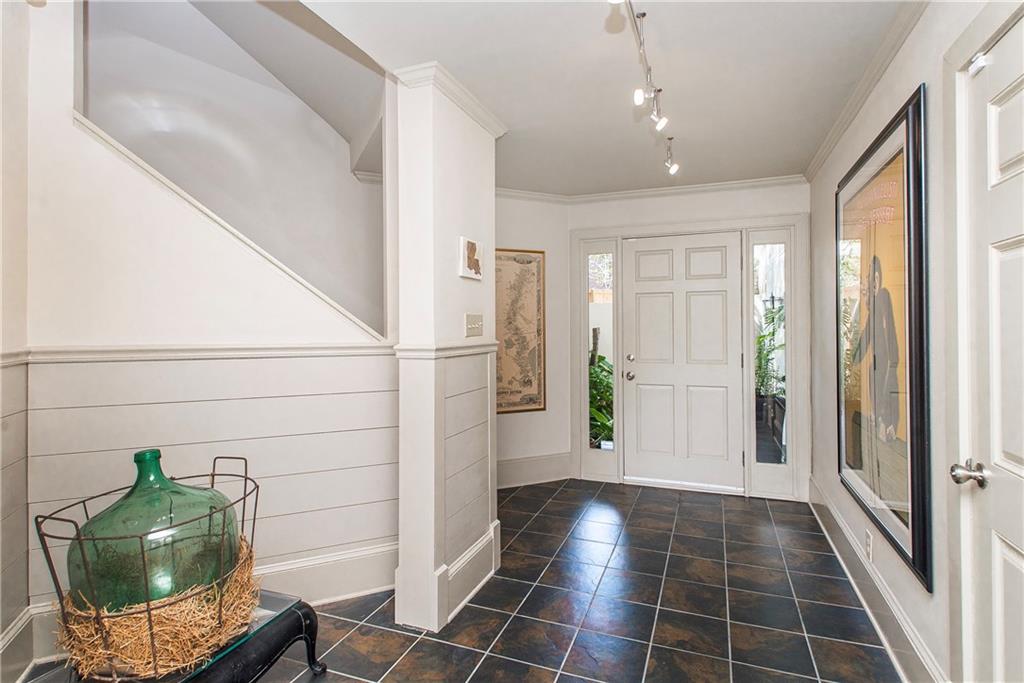 3rd image of 100 Tchefuncte Oaks Dr, Mandeville, LA 70471