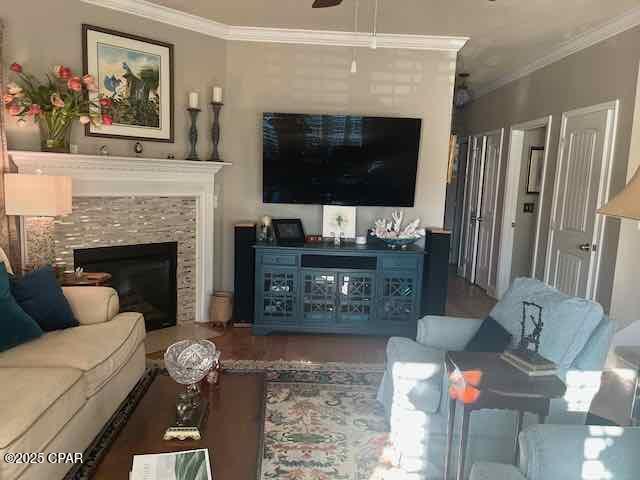 Image 8 For 2412 Grandiflora Boulevard