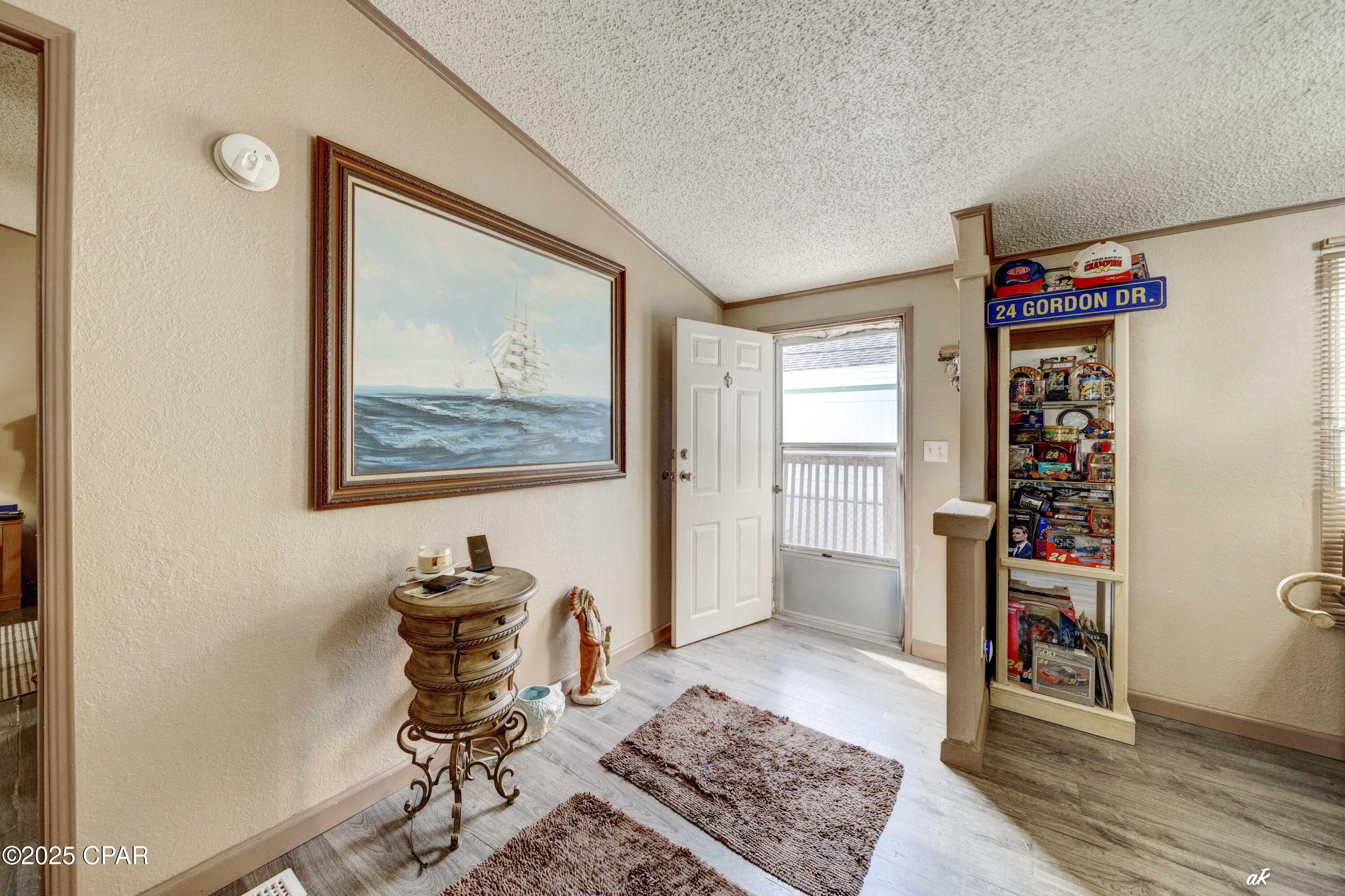 Image 8 For 315 Magnolia Drive