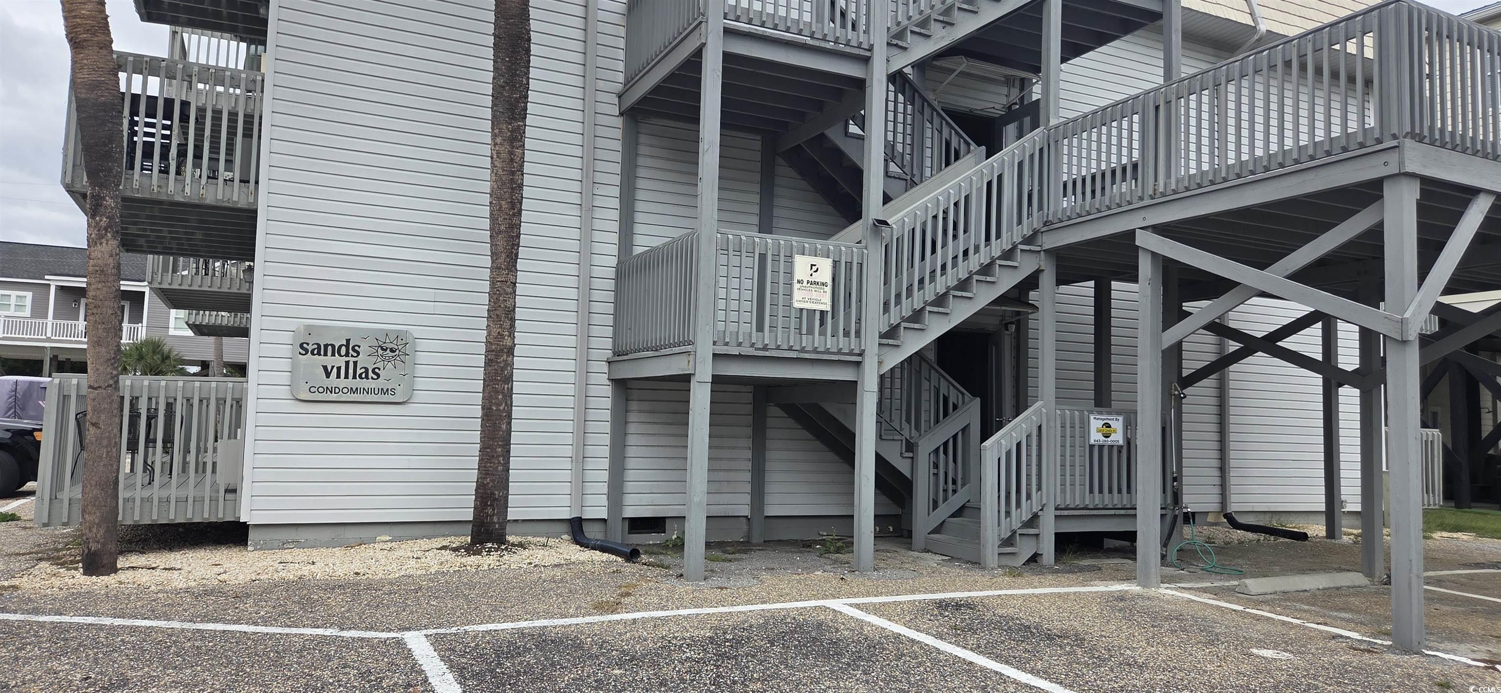 2525108 | Photo 2