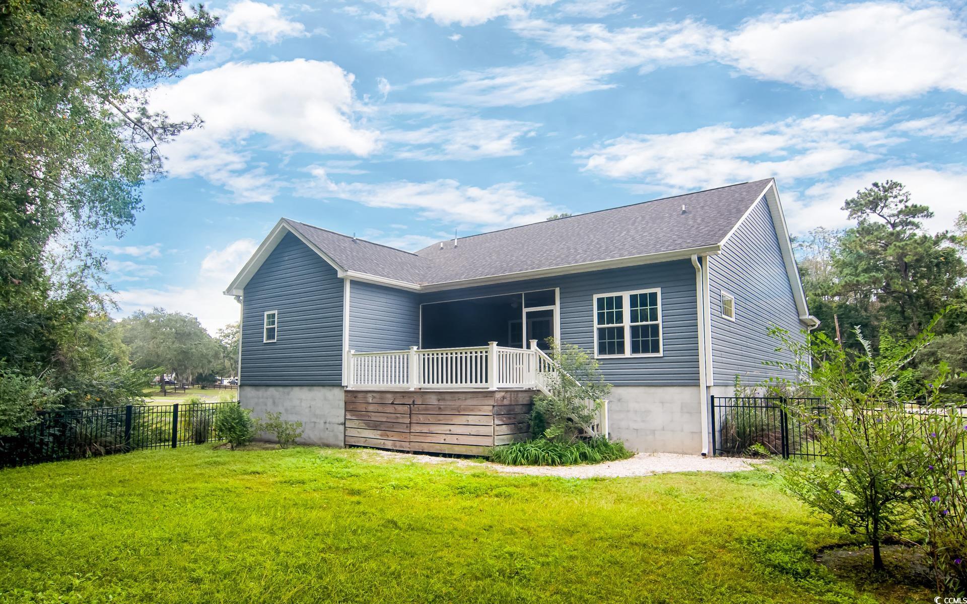 4th image of 531 Charlton Blvd, Georgetown, SC 29440 | MLS# 2525194
