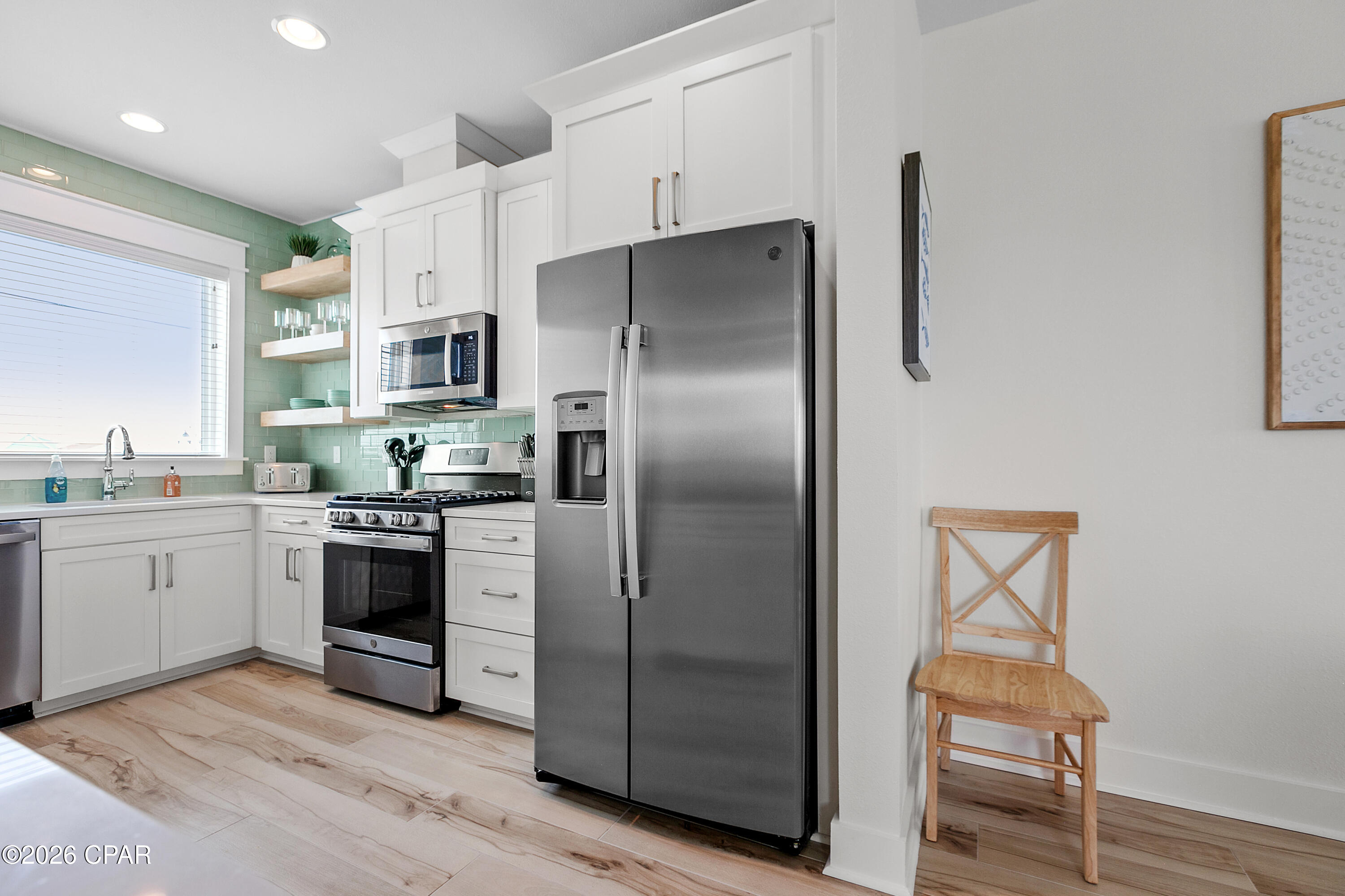 Image 5 For 115 42nd Street 1