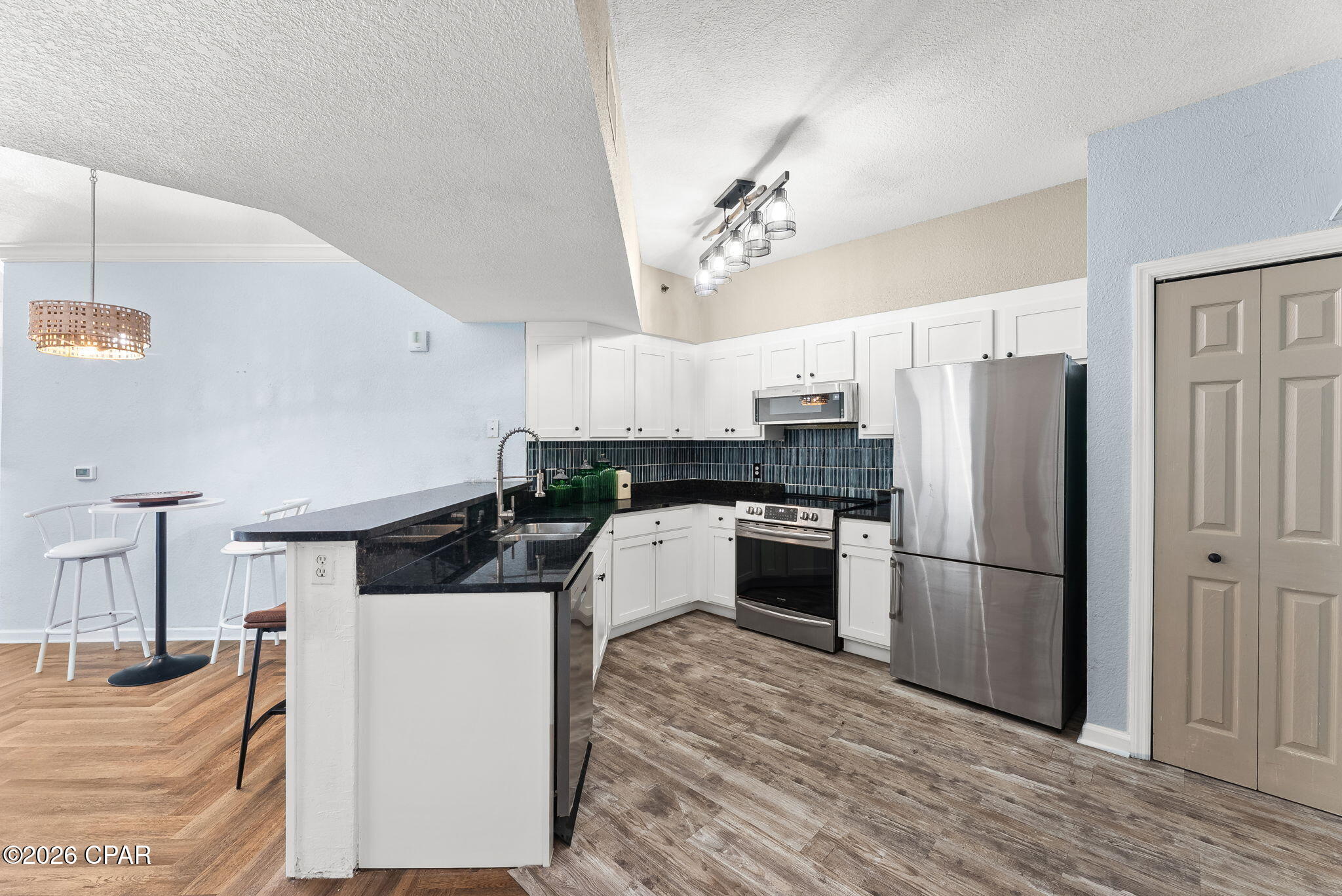 Image 4 For 6500 Bridge Water Way 505