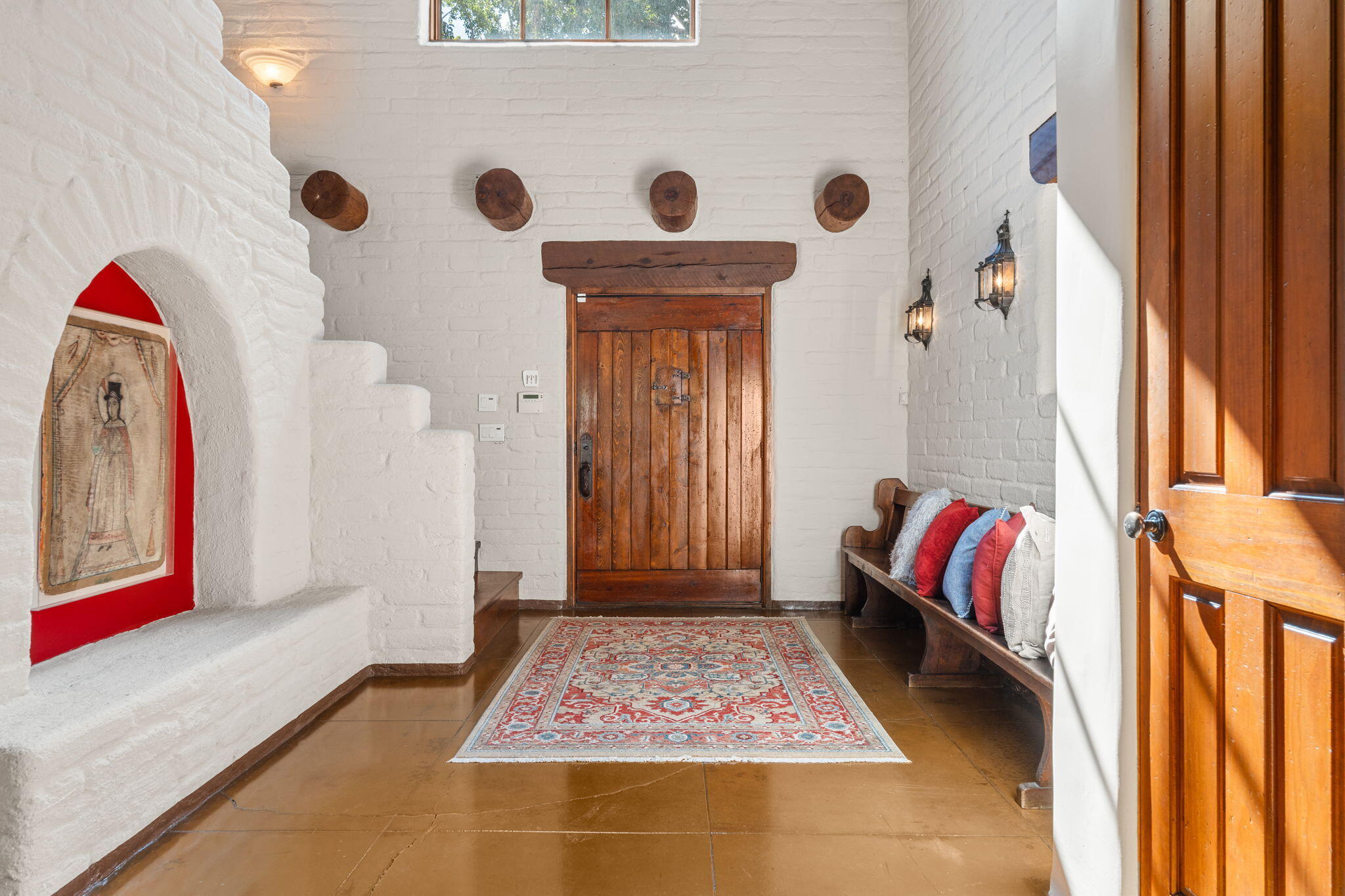 Photo 4 of Single family home for sale at 1623 Francisca Rd Nw, Los Ranchos, NM 87107 | MLS# 1093092 | Listing updated on 2026-09-29