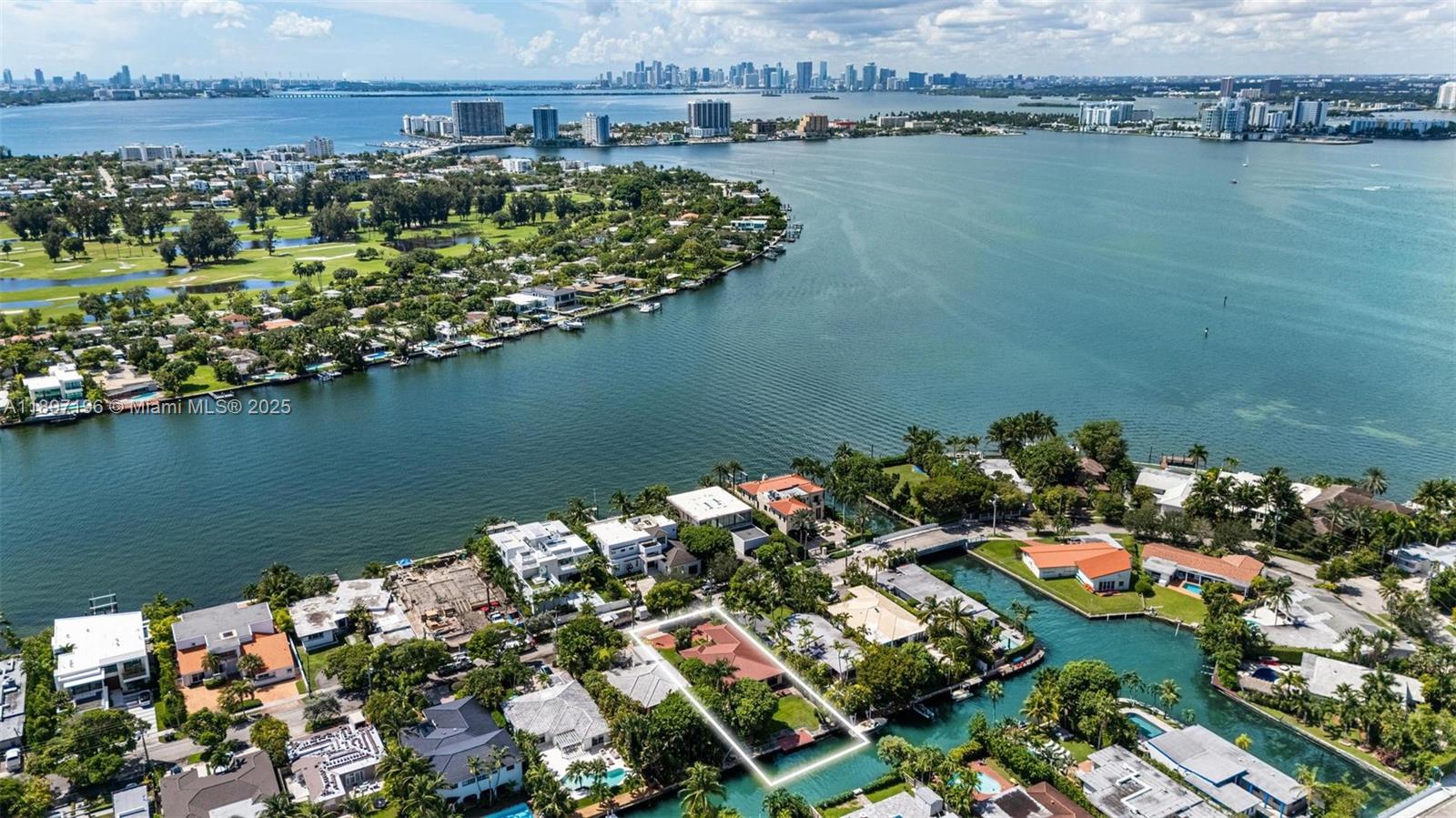 1855 Daytonia Rd, Miami Beach FL 33141