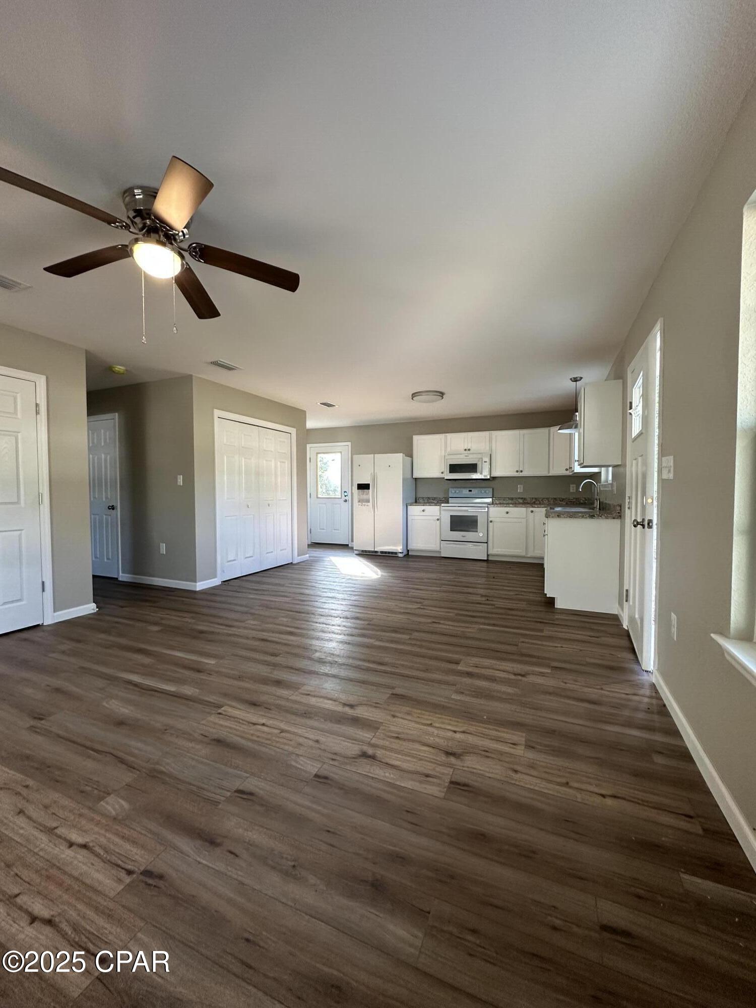2nd image of 6630 Grande Oak Loop, Grand Ridge, FL 32442 | MLS# 780545