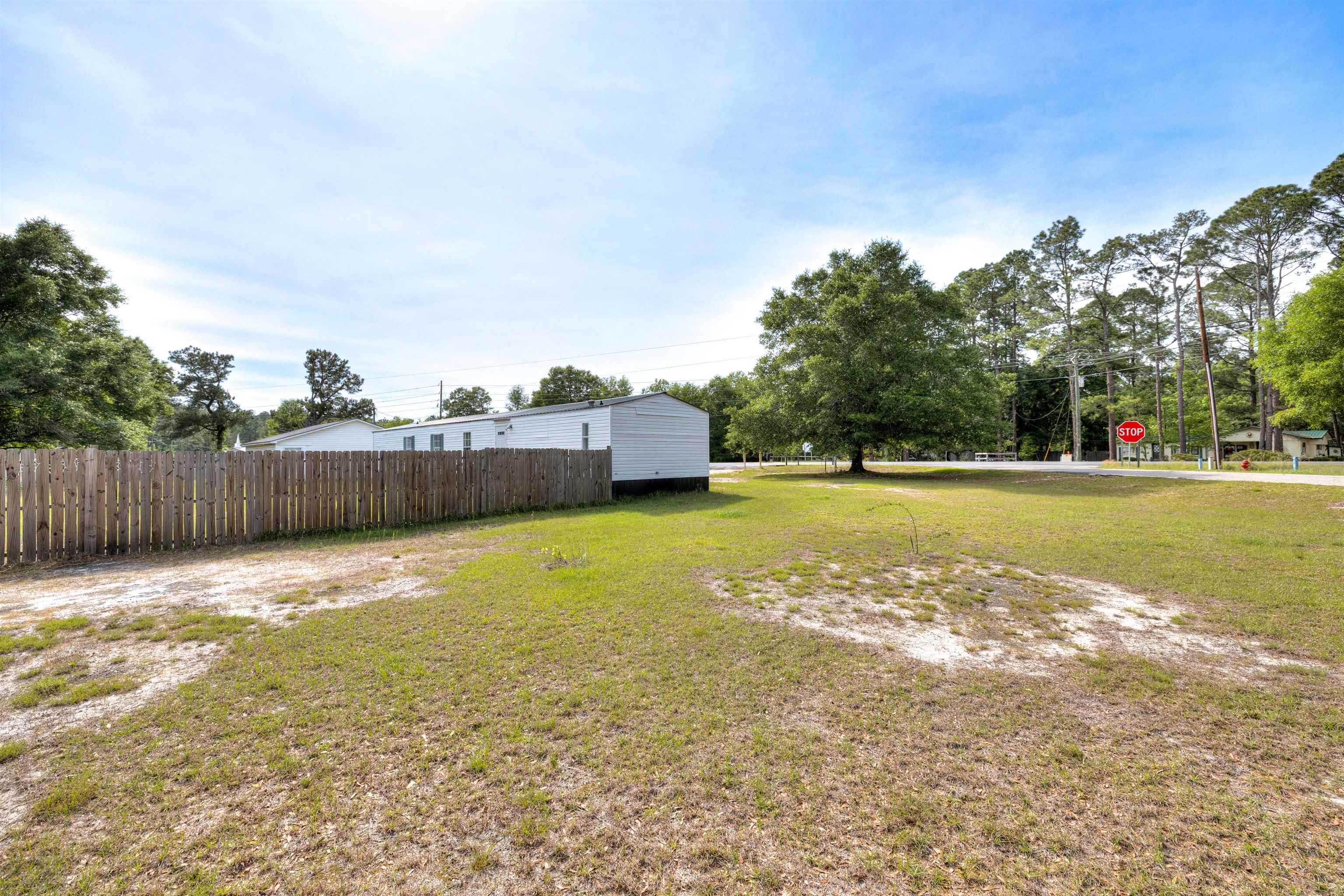 Photo 4 of Manufactured home for sale at 6137 Old Mullins Hwy, Nichols, SC 29581 | MLS# 2525338 | Listing updated on 2026-09-18
