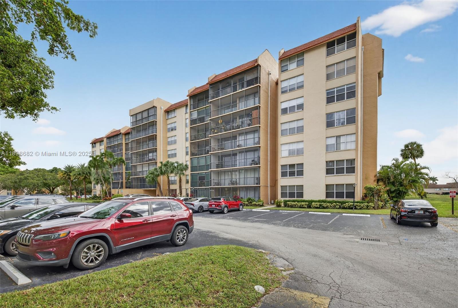 Condominium 1 Of Environ