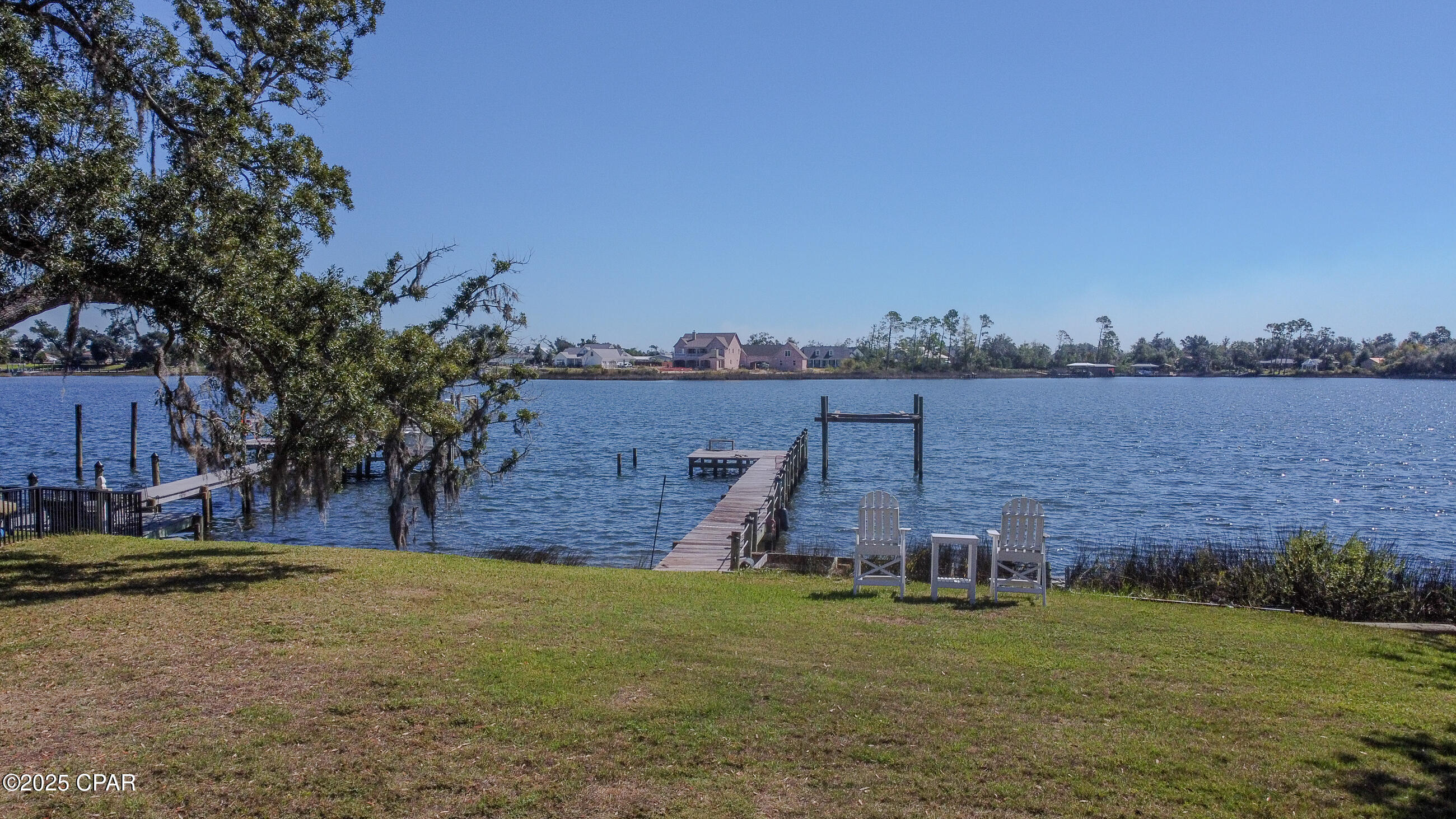 Image 12 For 2502 Country Club Drive