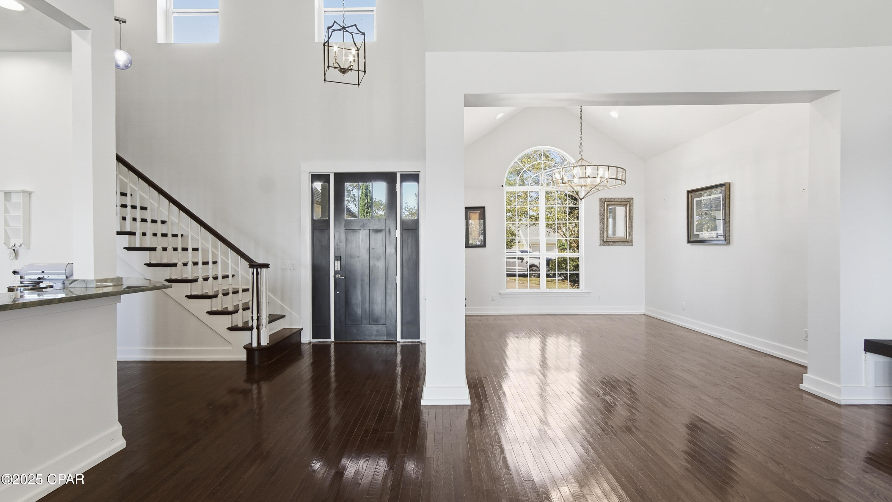 Image 17 For 2502 Country Club Drive