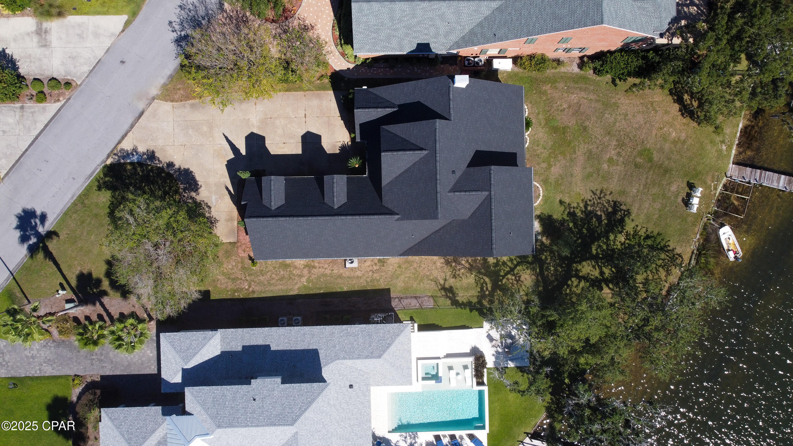 Image 6 For 2502 Country Club Drive