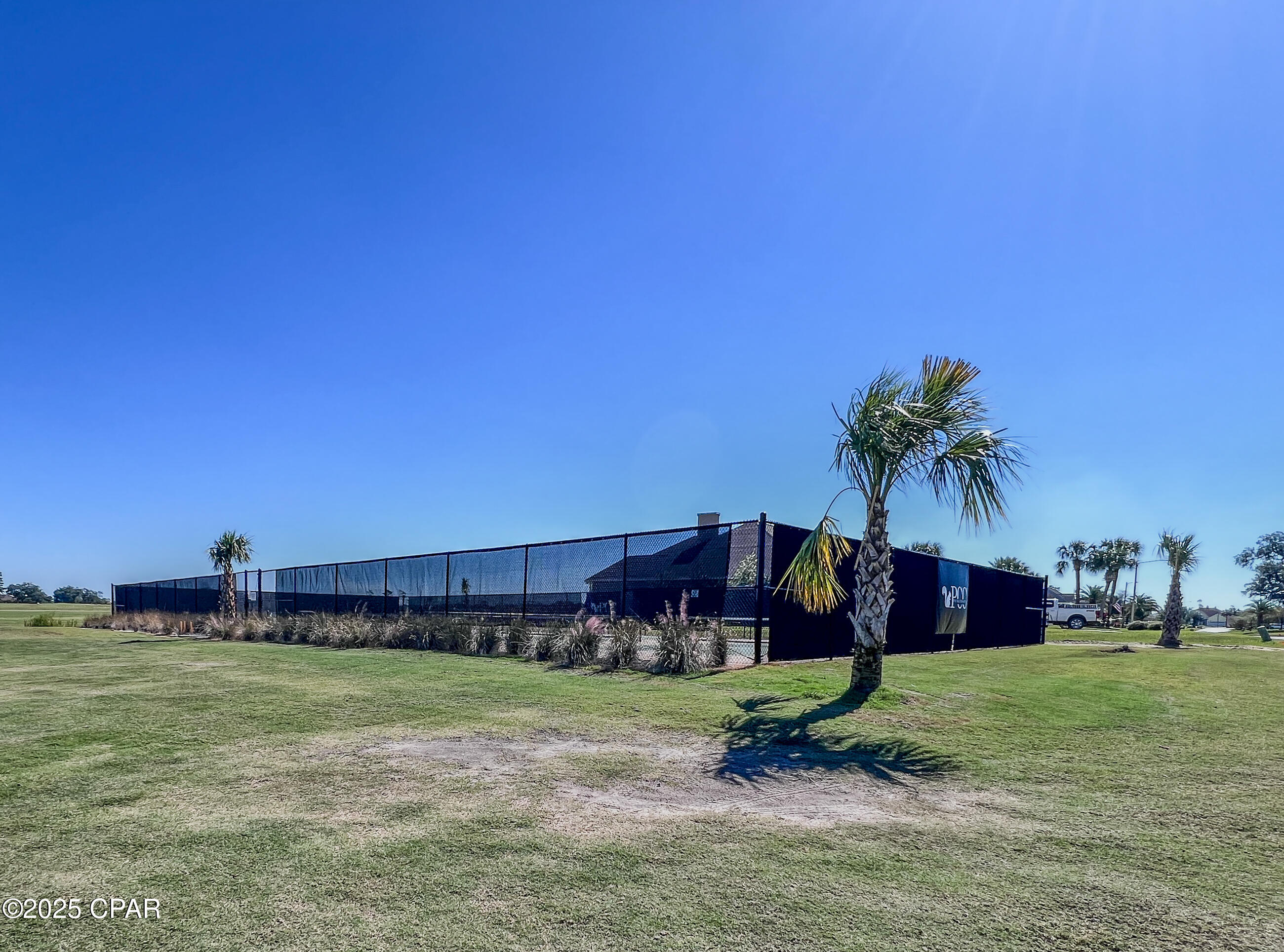 Image 62 For 2502 Country Club Drive