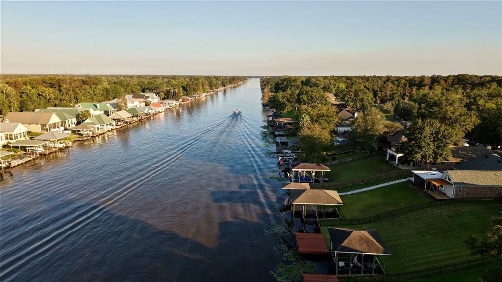 Photo 1 of Single family home for sale at 12252 River Highlands Dr, Saint Amant, LA 70774 | MLS# 2527149 | Listing updated on 2026-09-14