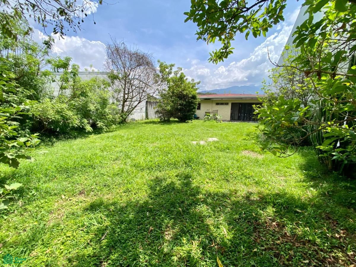 3 bed Single Family Homes For Sale in Santa Ana, San Jose - 1