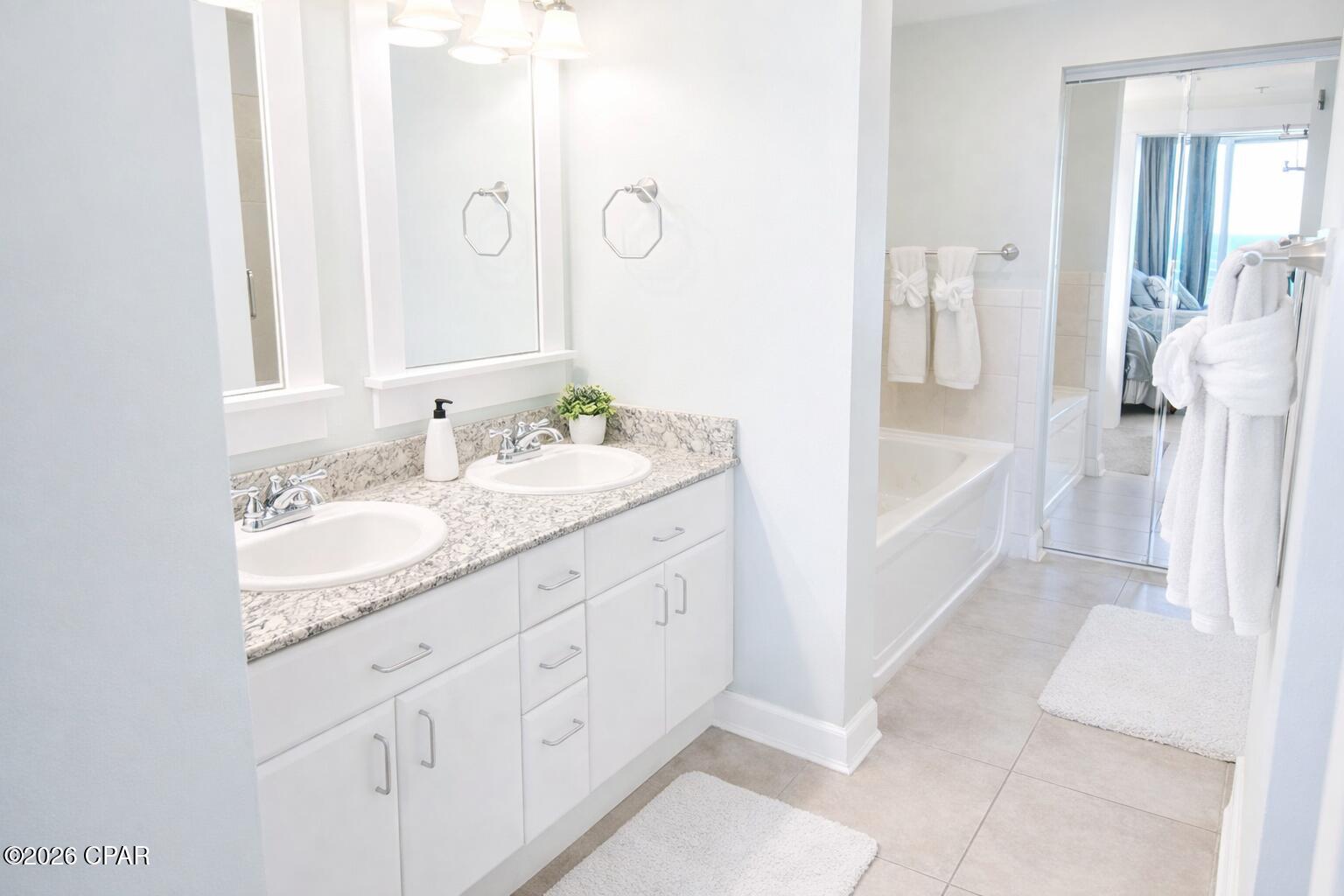 Image 19 For 11807 Front Beach  1205