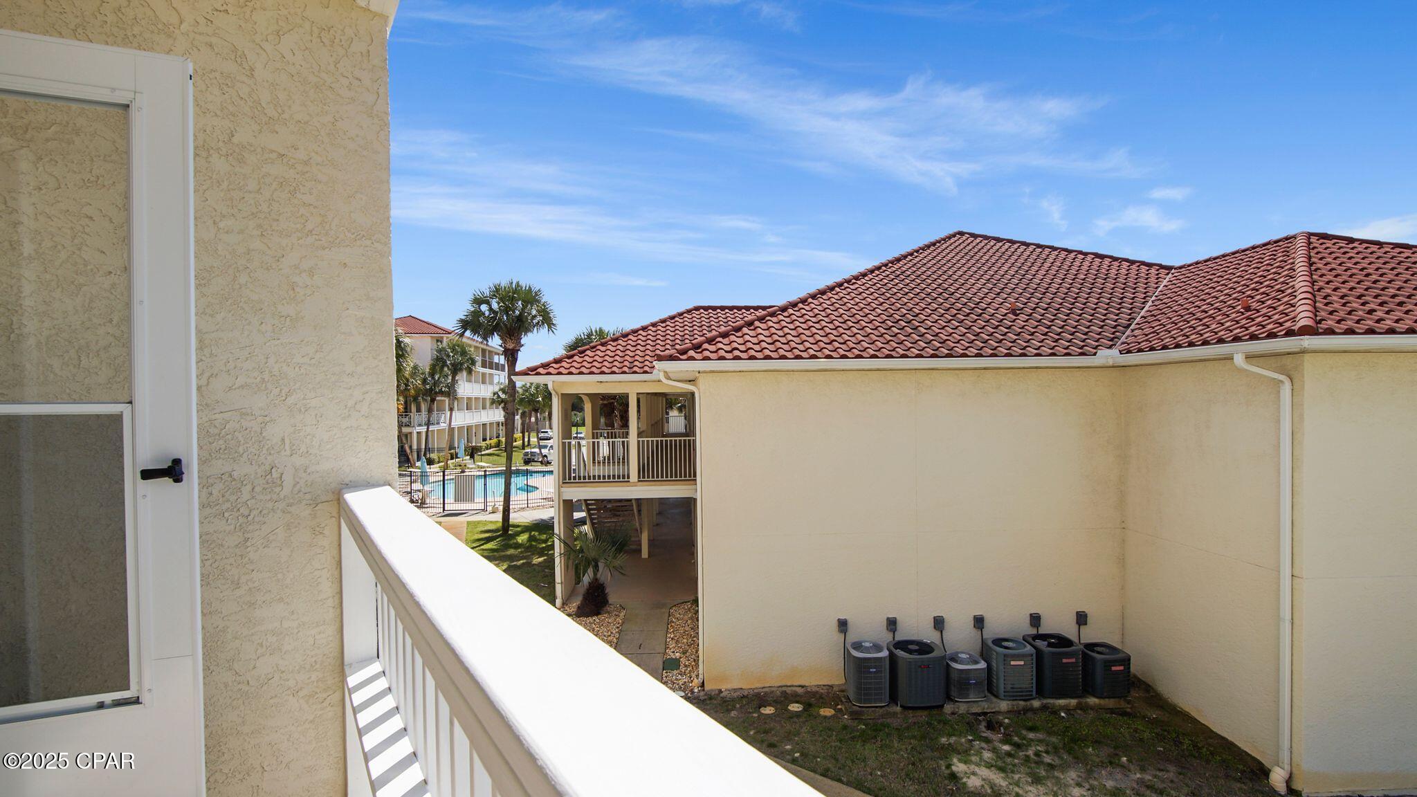 Image 42 For 17462 Front Beach Road 54204