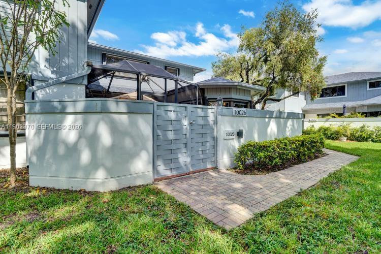 The Townhomes Of Doral Oa