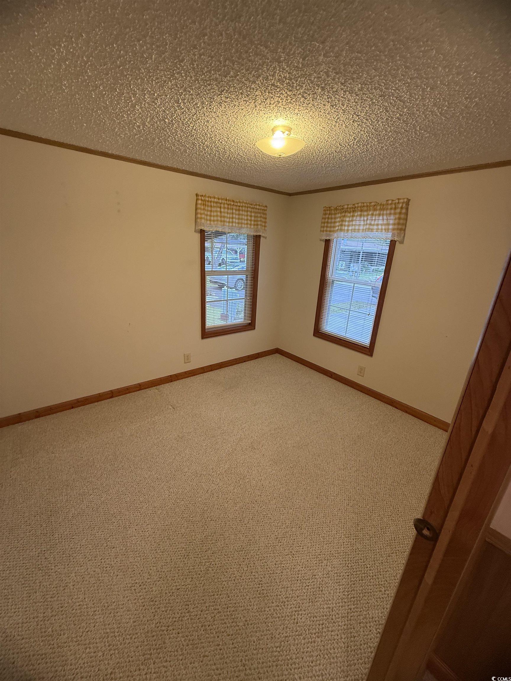 2526085 | Photo 27