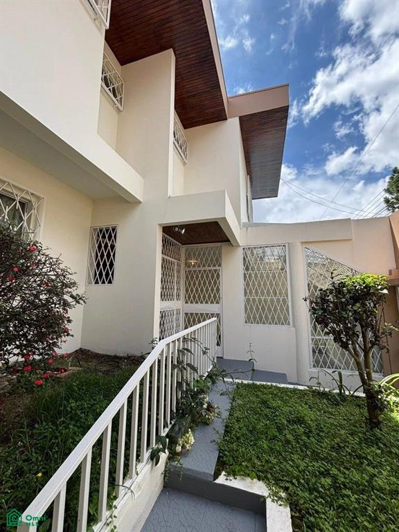 5 bed Single Family Homes For Sale in San José, San Jose - 1