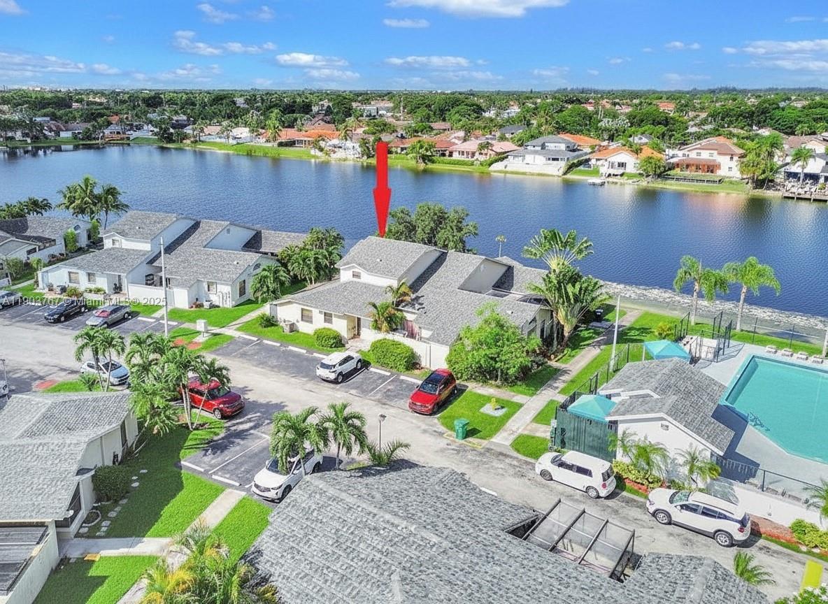 Westwind Lakes Garden Hom