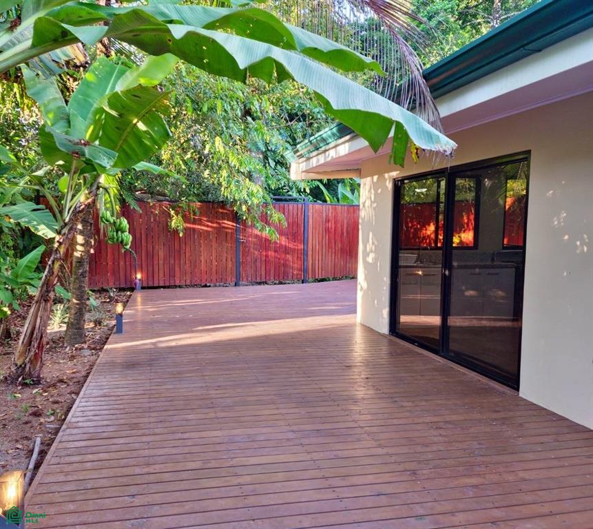 6 bed Single Family Homes For Sale in , Puntarenas - 1