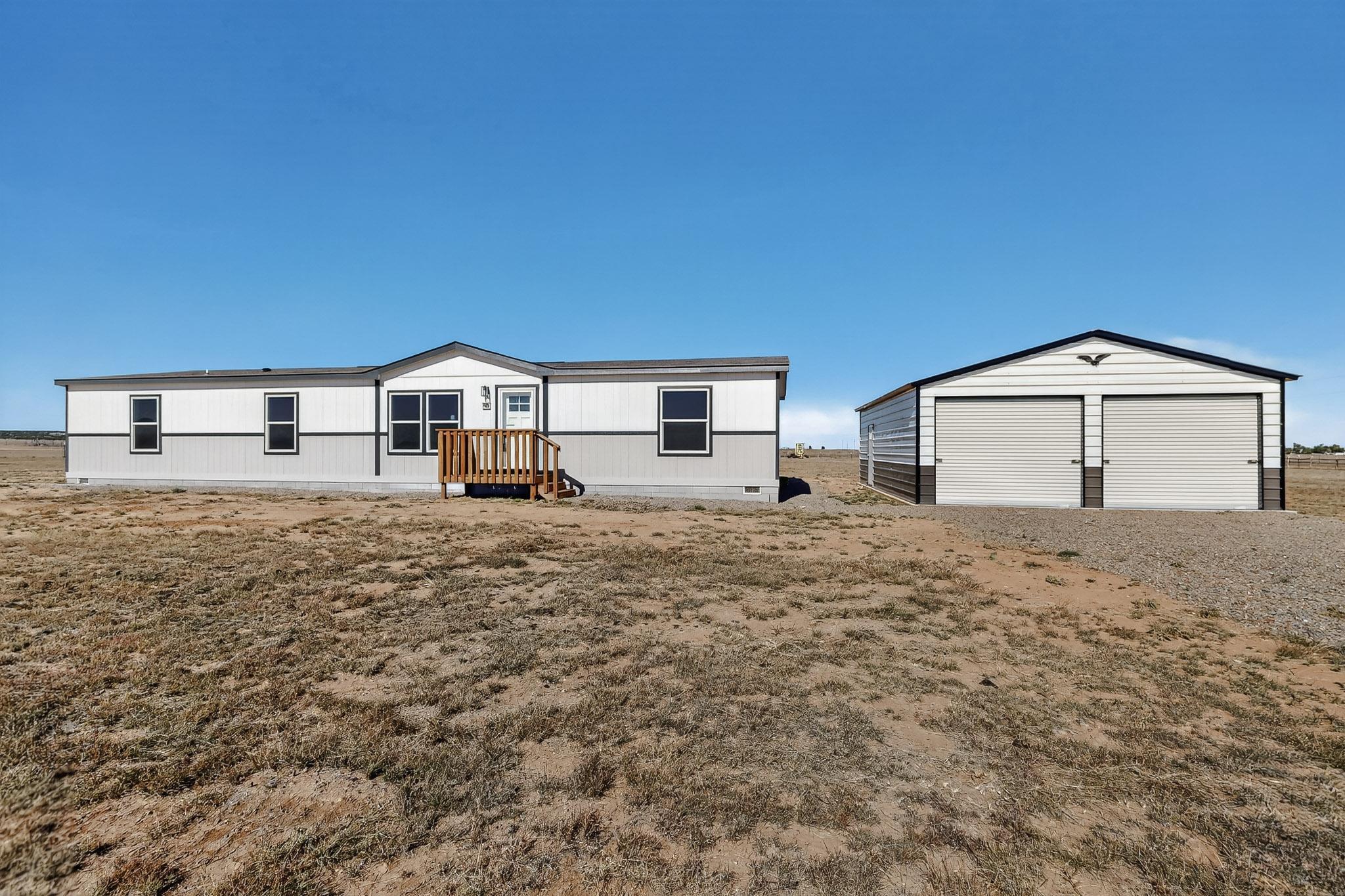1st image of 4 Sky Loop, Moriarty, NM 87035 | MLS# 1093709