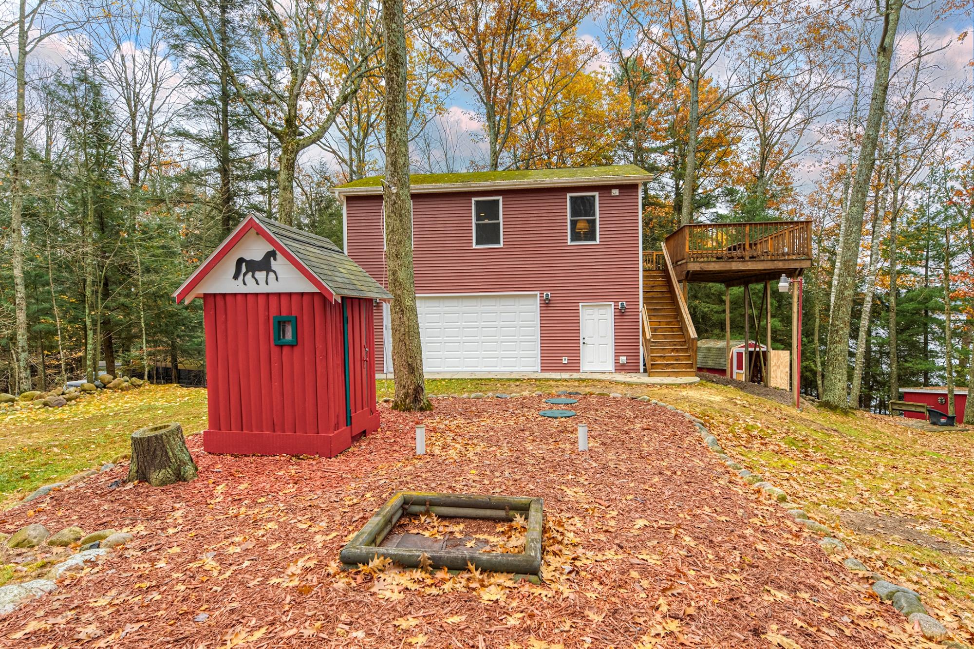 Pickerel Lake (C) Property 9357 Pickerel Lake Rd Photo 30