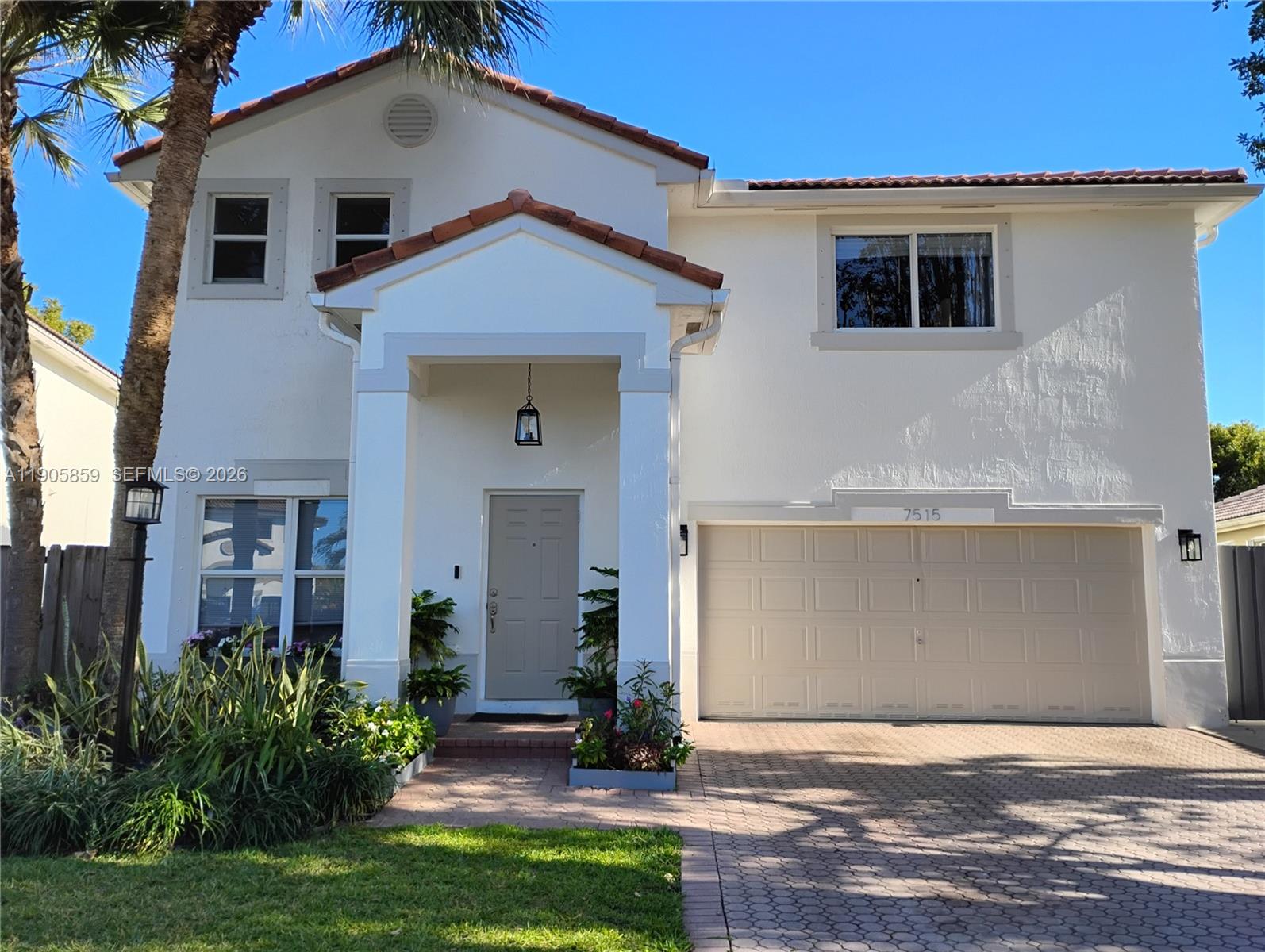 Continental Homes At Lago